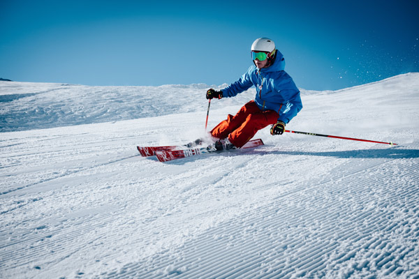 renting ski equipment in Les Gets