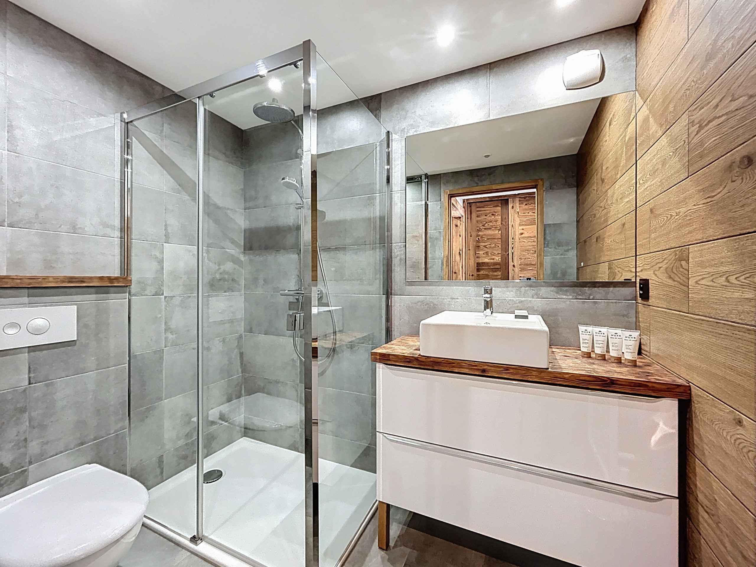 1759156696bb477ee2ac3affacd6079fb0c71fef11 - Attribut alt par défaut.