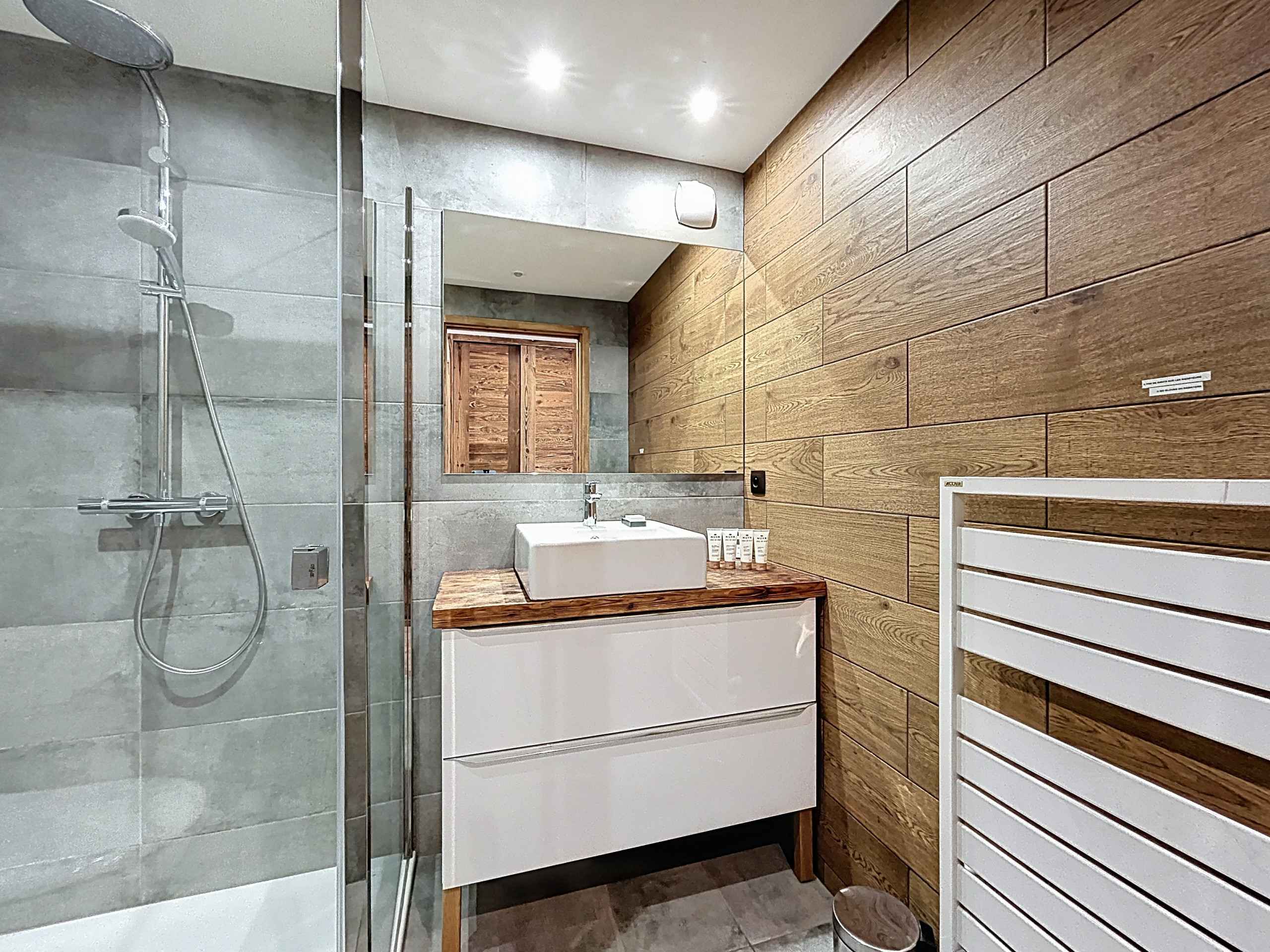 175915680034204b054a35ff284c3c4e6d418c84c8 - Attribut alt par défaut.