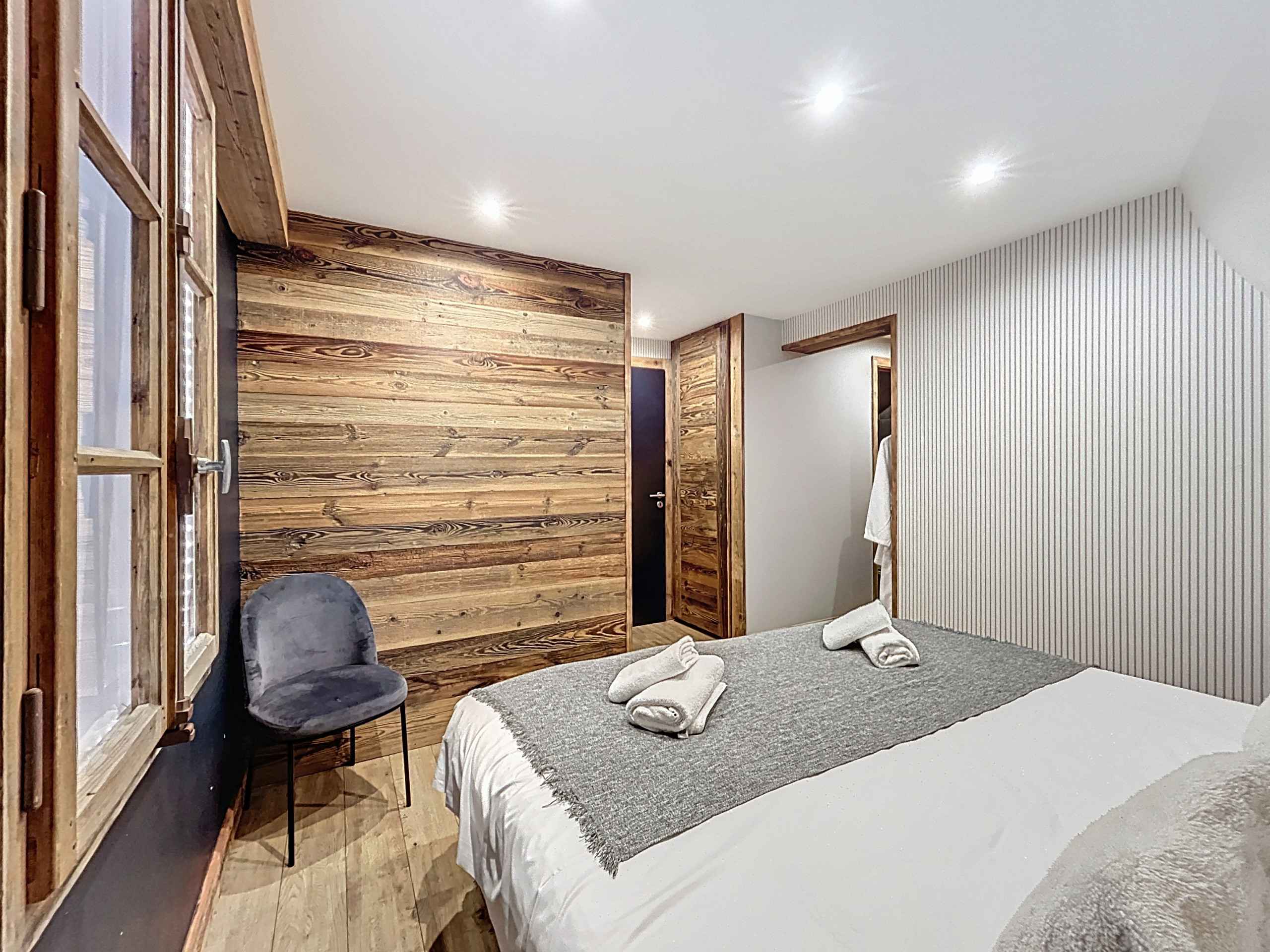 17591567062ab6e325937512bd87da1b14d1305ad1 - Attribut alt par défaut.