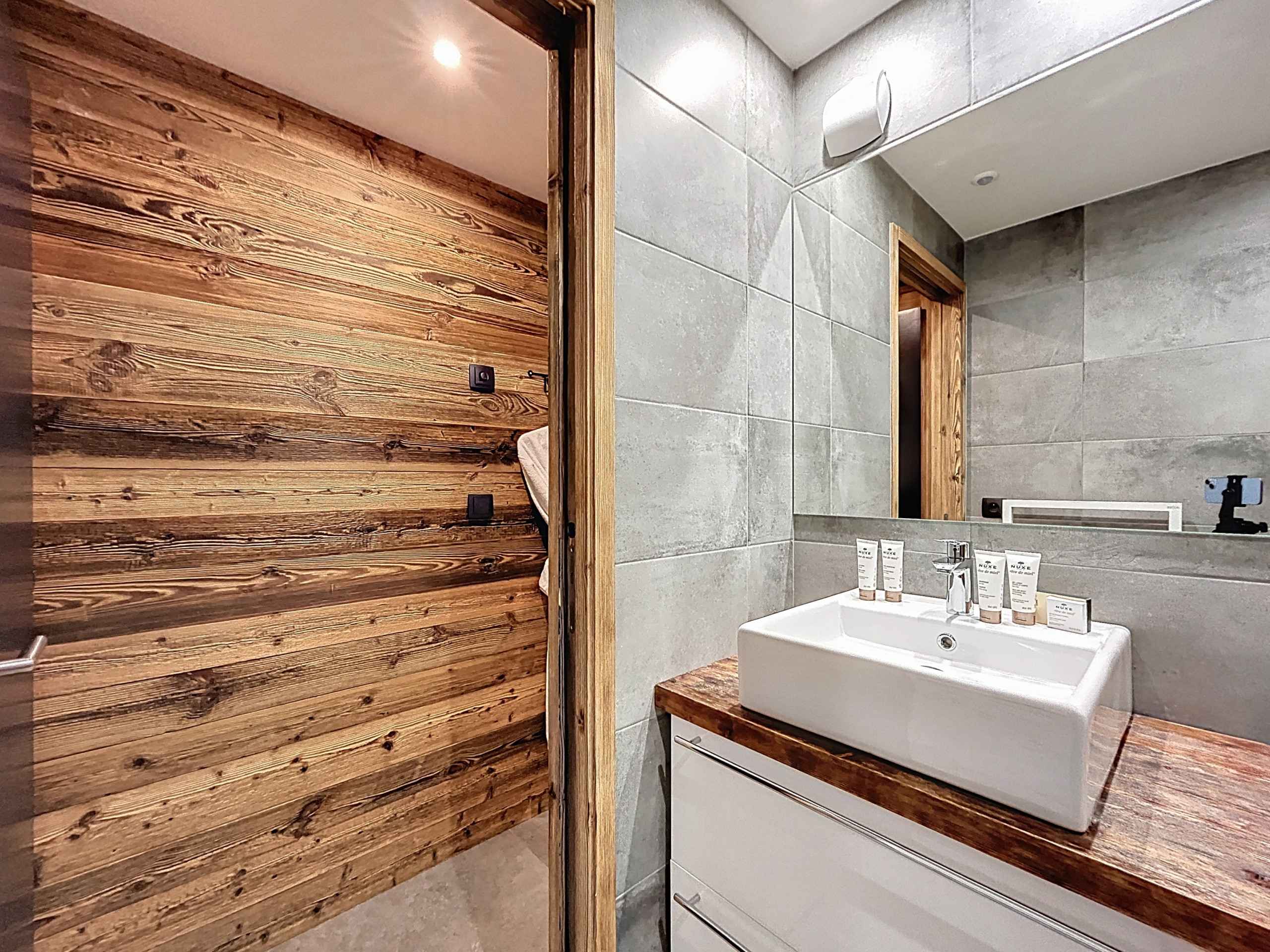 17591567953ecd789df059666add435fd0cf9a9d13 - Attribut alt par défaut.