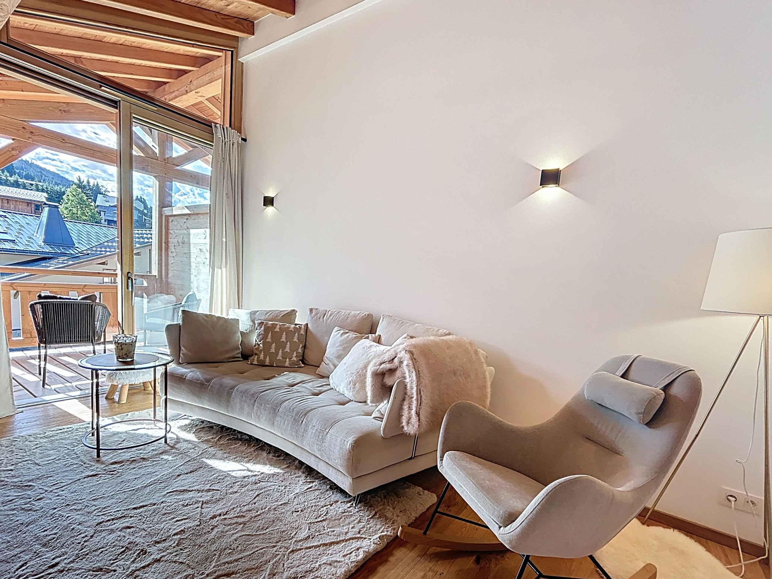 175801135499757a8a4d29db6ce277b949a6da1f55 - Attribut alt par défaut.