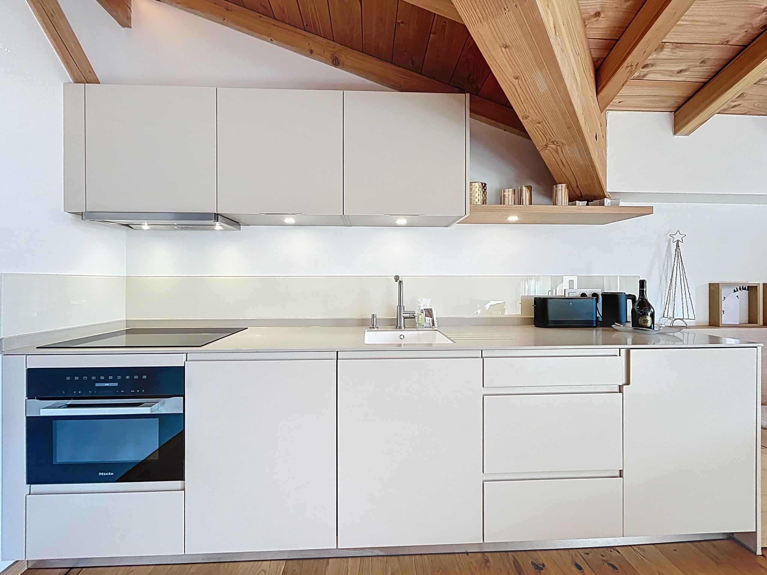 17580113257f235db007ce6b2c4b7d7a3691b27c98 - Attribut alt par défaut.