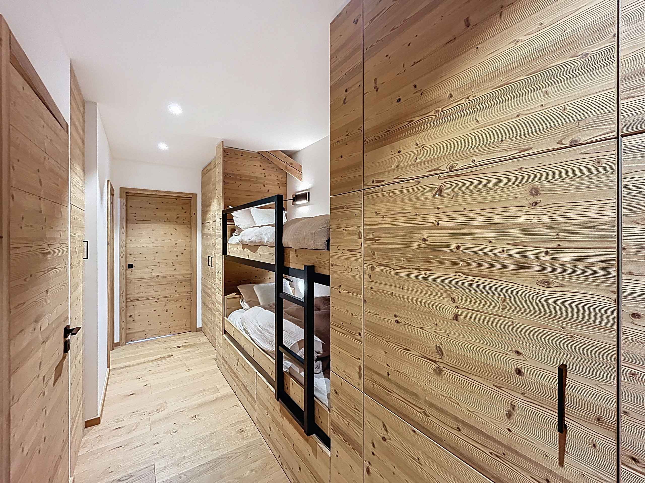 1758011385d40d608ea4c1ff025ed3bab98c4b69cc - Attribut alt par défaut.