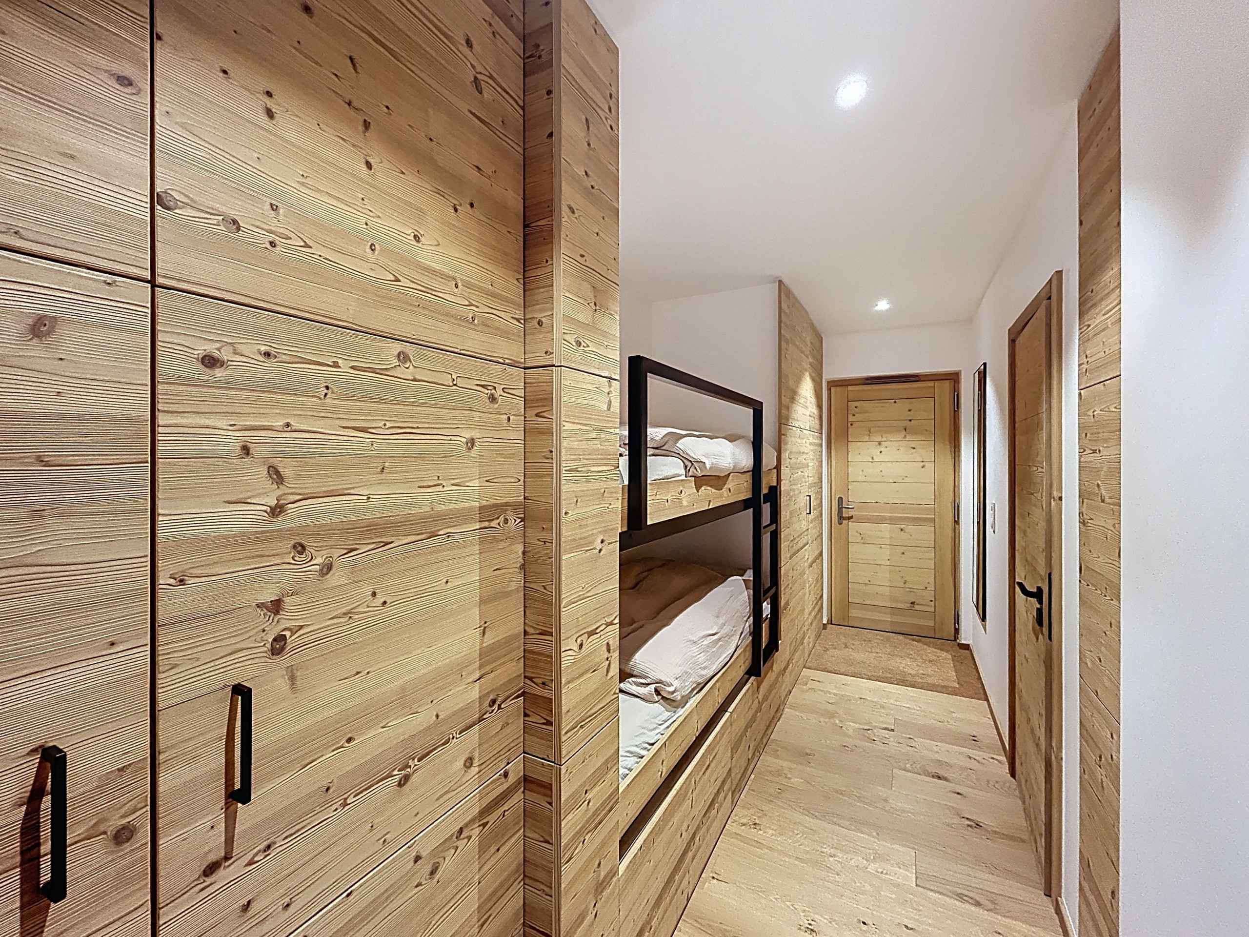 1758011383d546ecea95630c3a7dca39f290f441d8 - Attribut alt par défaut.