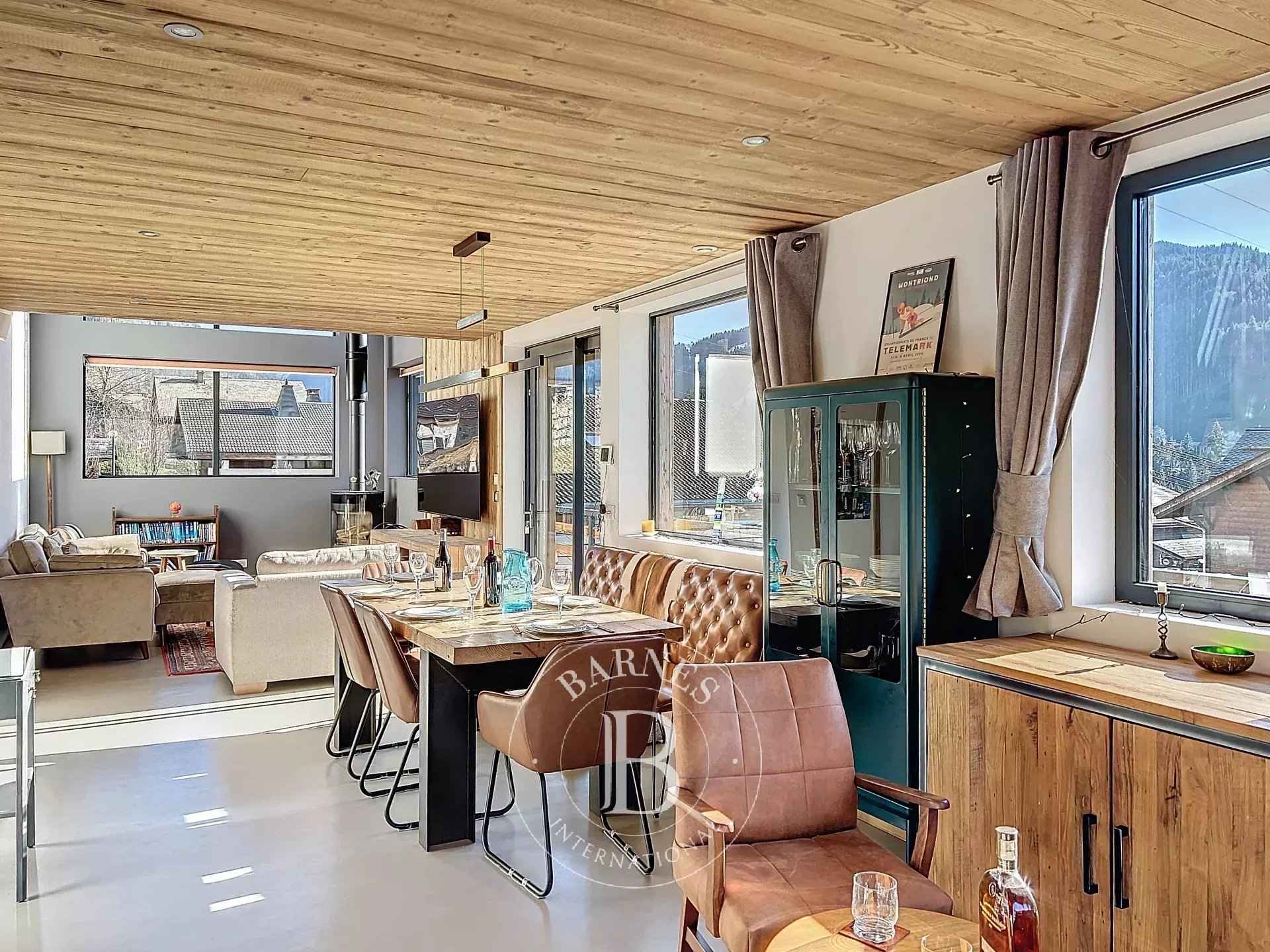 Eafe421f268f8b18e3636ce5a61a55a3 8533c3a331 1920 original - Translation missing: en.helpers.application.image_tag.default_alt