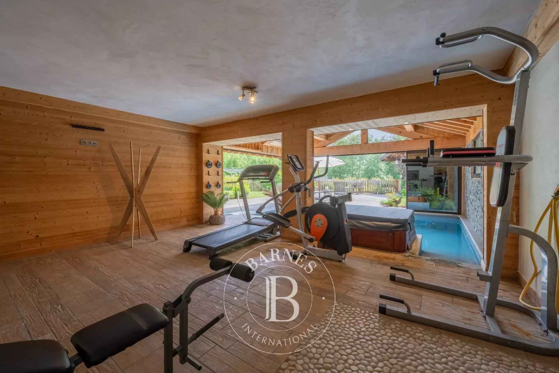 3f446255bdfe3c9f5d980e766b24e491 3e8ebe444c 1920 original - Attribut alt par défaut.