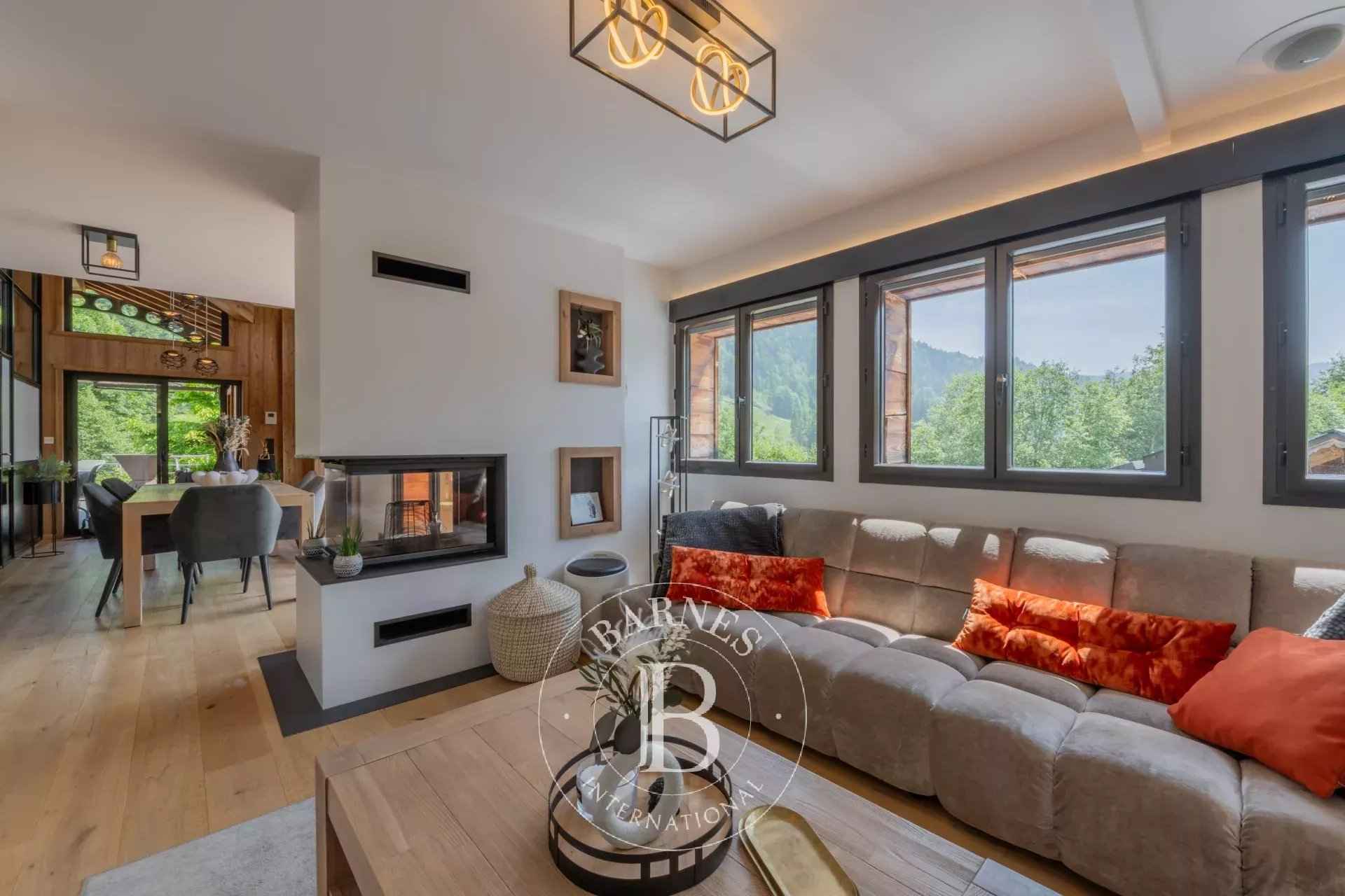 C79e59e499b4fb30e5add1e4aca6017d f10863a296 1920 original - Attribut alt par défaut.