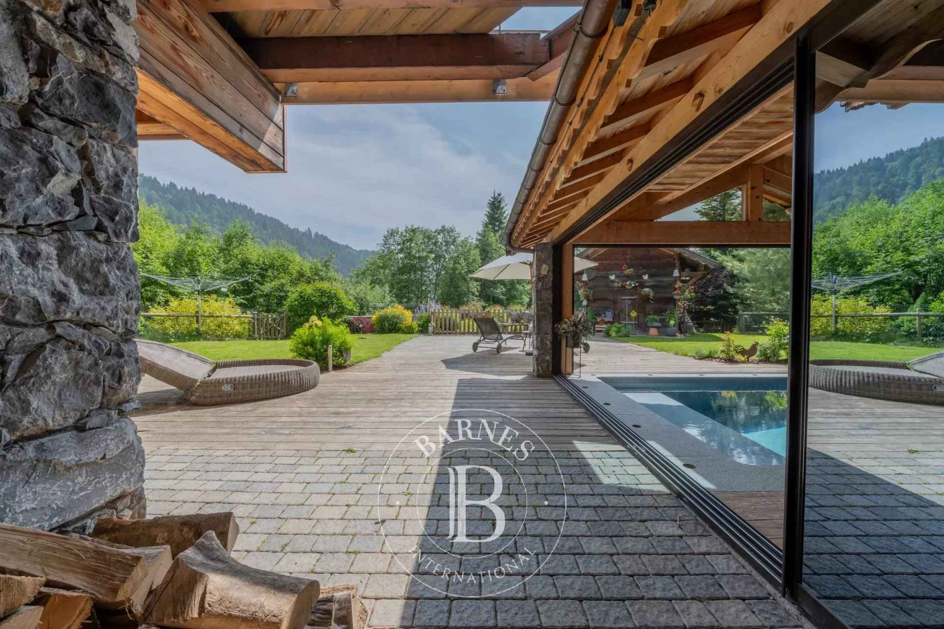 E68f8eb8986f650181029fcf276ef271 8a3d98e7ef 1920 original - Attribut alt par défaut.