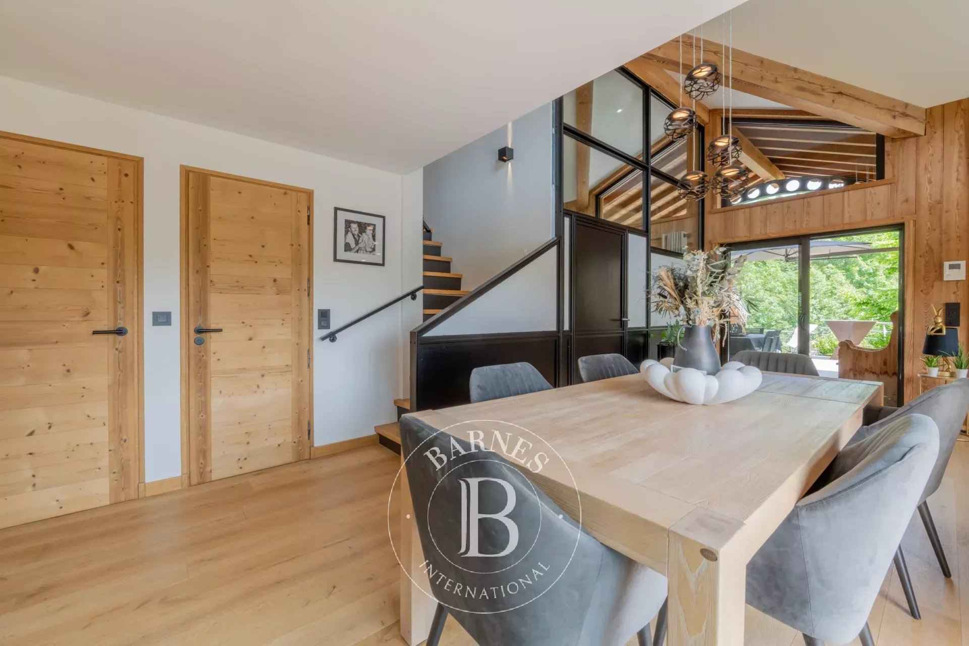 602b9508a02d8fdf2f1e21b652a1d553 52ed6f0412 1920 original - Attribut alt par défaut.