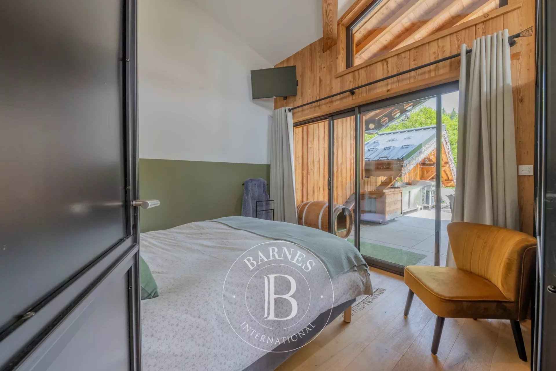 Ee198c45f19803552ac930b49837e9e4 d7661c4e3a 1920 original - Attribut alt par défaut.