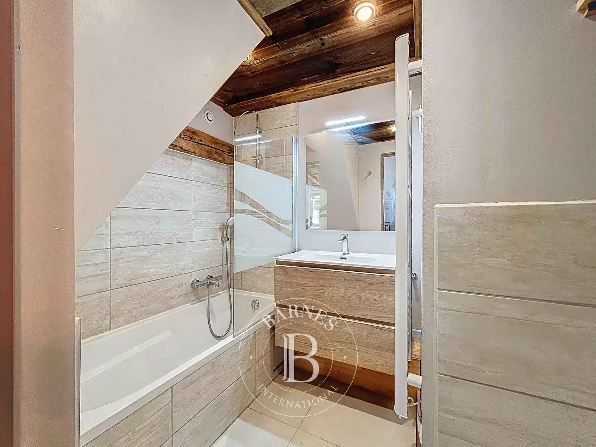 E4132a79bb7621a7a132e5a972c3dd58 5b3bf9e4d8 1920 original - Translation missing: en.helpers.application.image_tag.default_alt