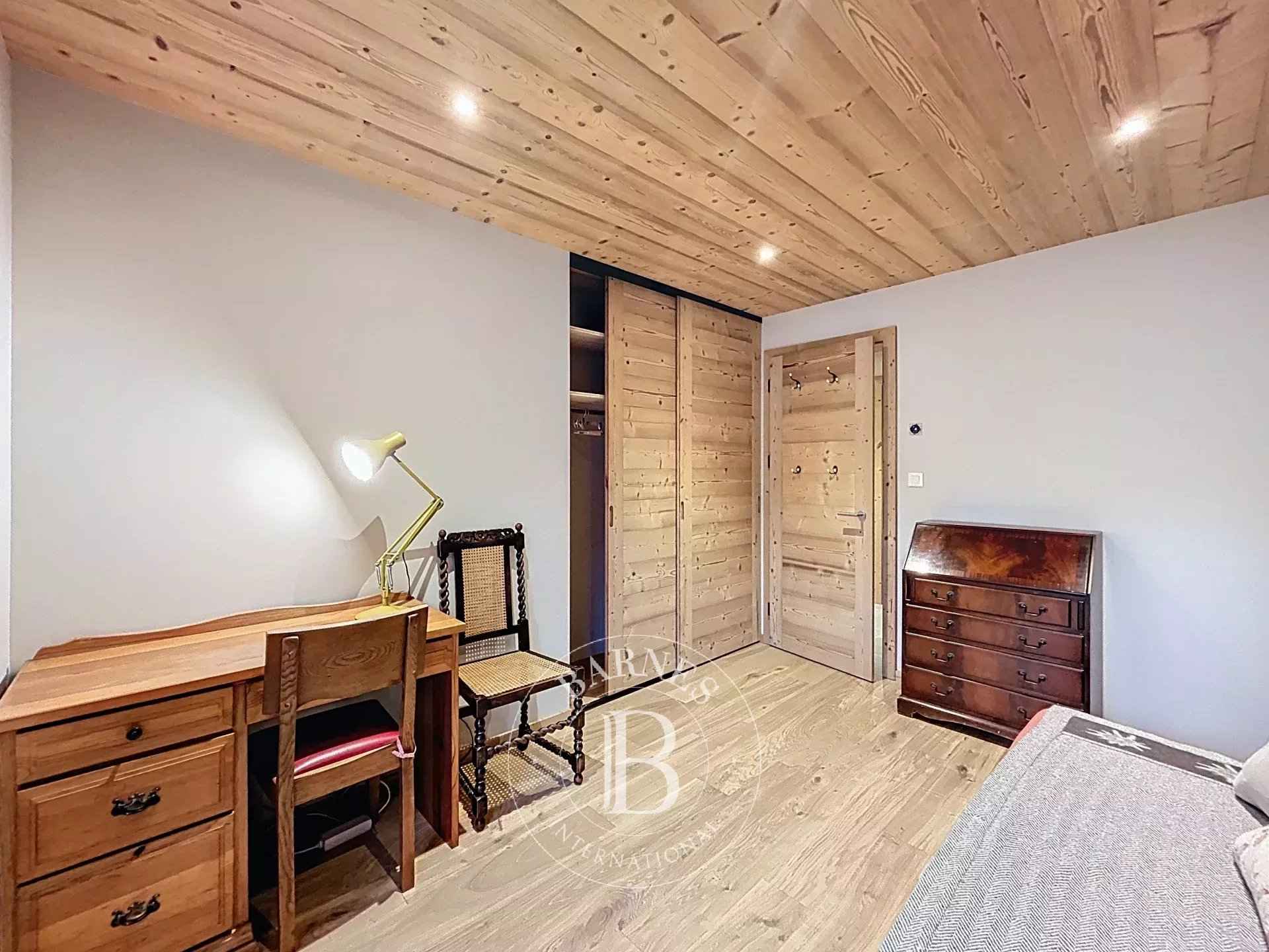 14e32cb0efd3c4bd4e712eba75718eef edb0a317c3 1920 original - Translation missing: en.helpers.application.image_tag.default_alt