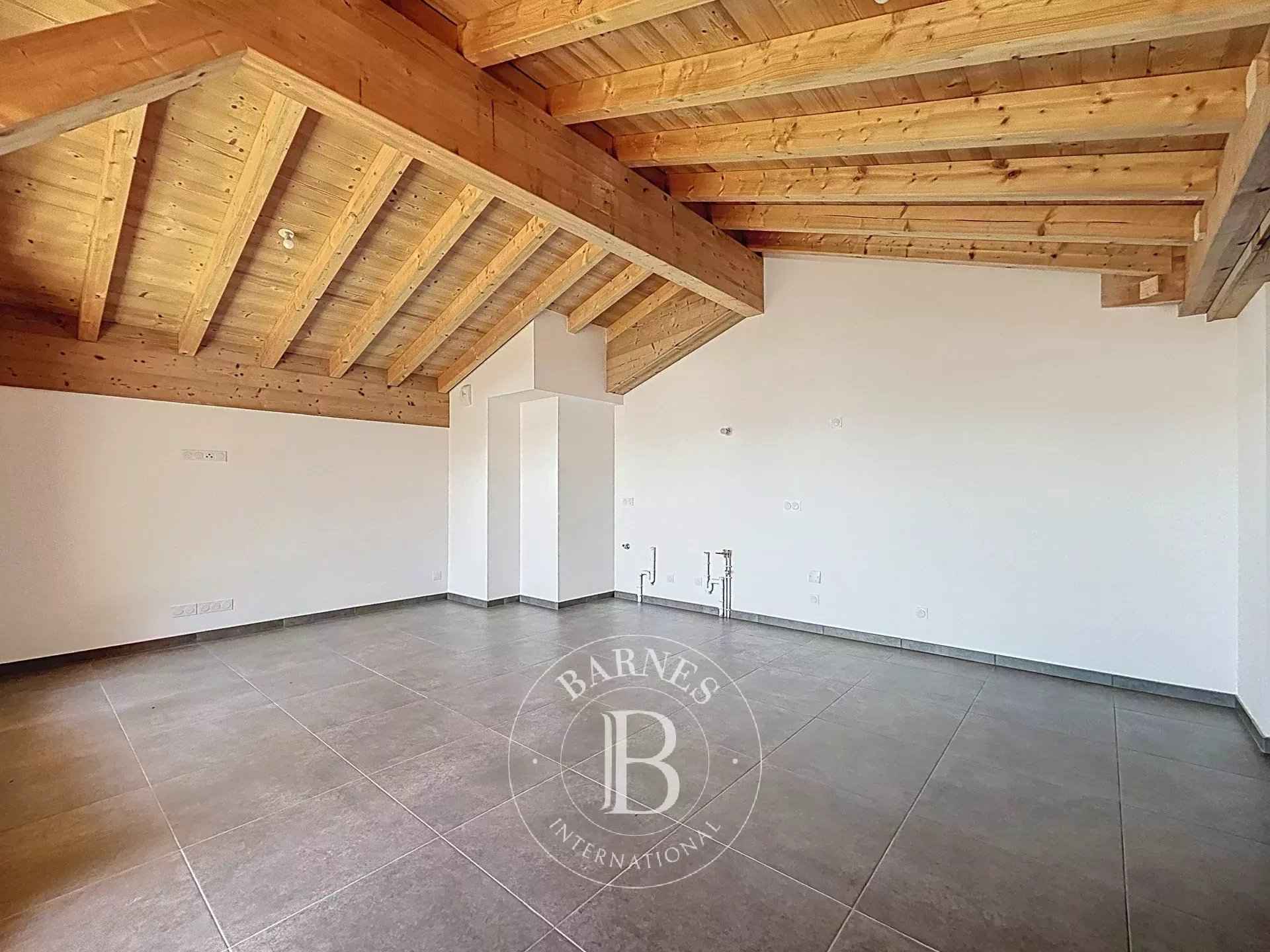 D5e634f1f10c15886cf22f54d4d1d81e 44b14813e7 1920 original - Translation missing: en.helpers.application.image_tag.default_alt