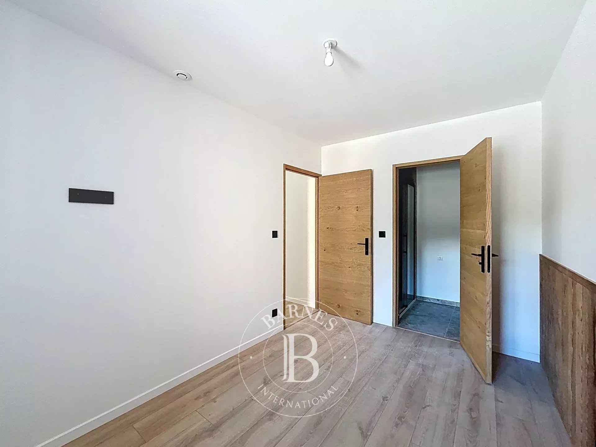 30d7f5942085021b4d1856ae4bb2285a a5dd77b3e0 1920 original - Attribut alt par défaut.