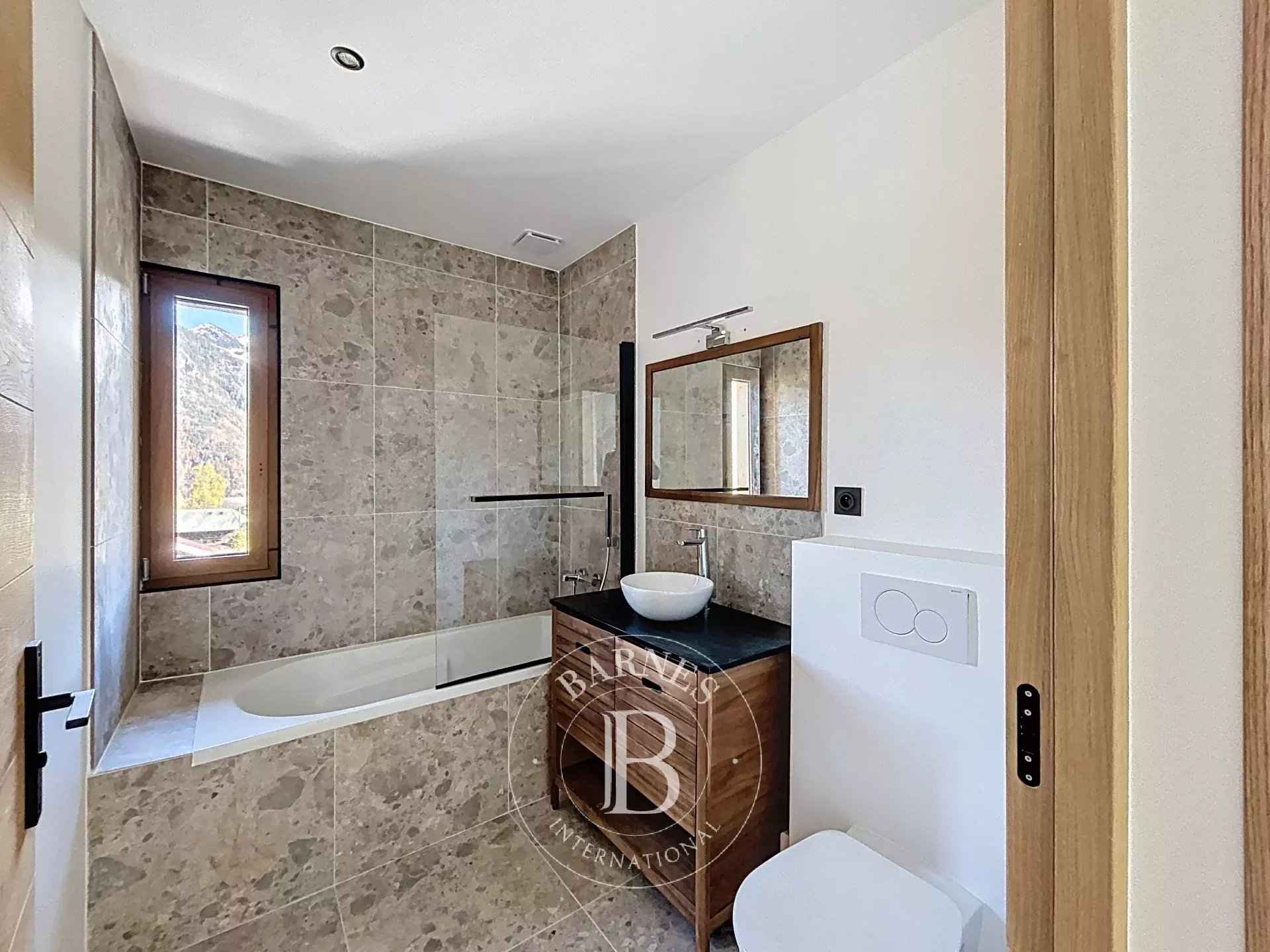 8261613ba1ed675f149edc4ebf63f3c6 b7880a4684 1920 original - Attribut alt par défaut.