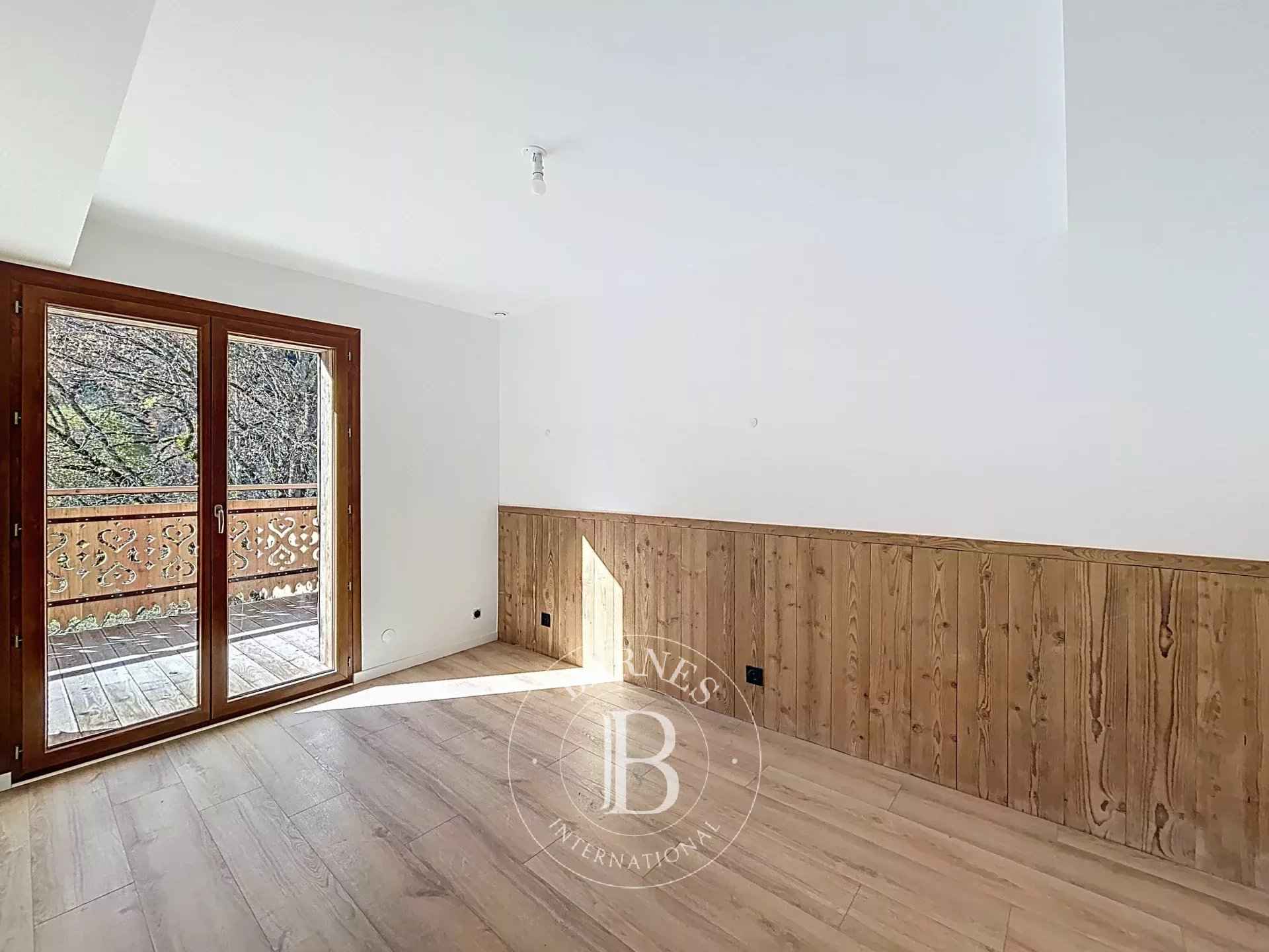 04d4781011fc3c6c2205dee4e2f9614d 95f0131f96 1920 original - Attribut alt par défaut.