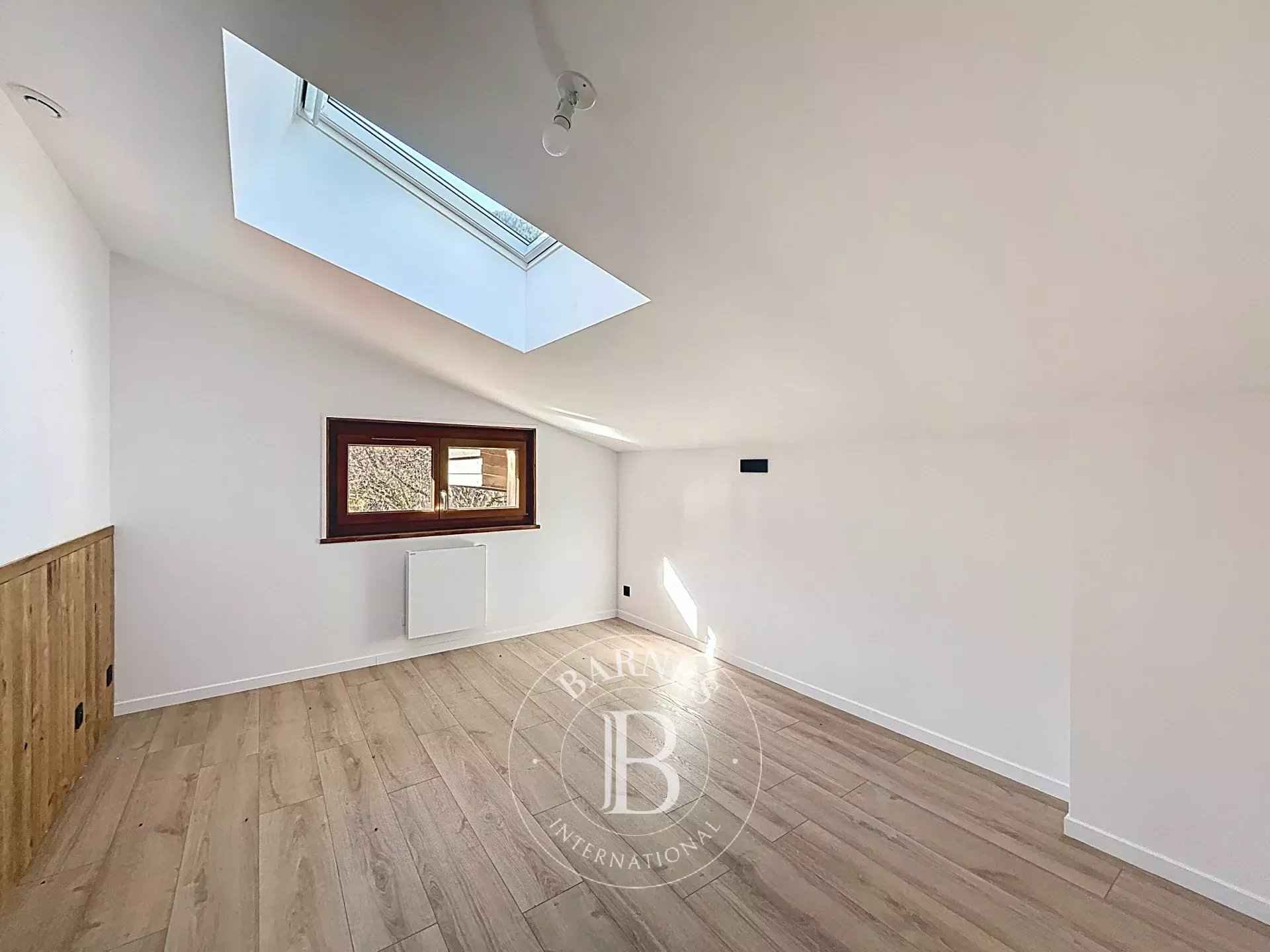 00f1aca8d34c364d7894a10774f069bc 4e2f20db72 1920 original - Attribut alt par défaut.