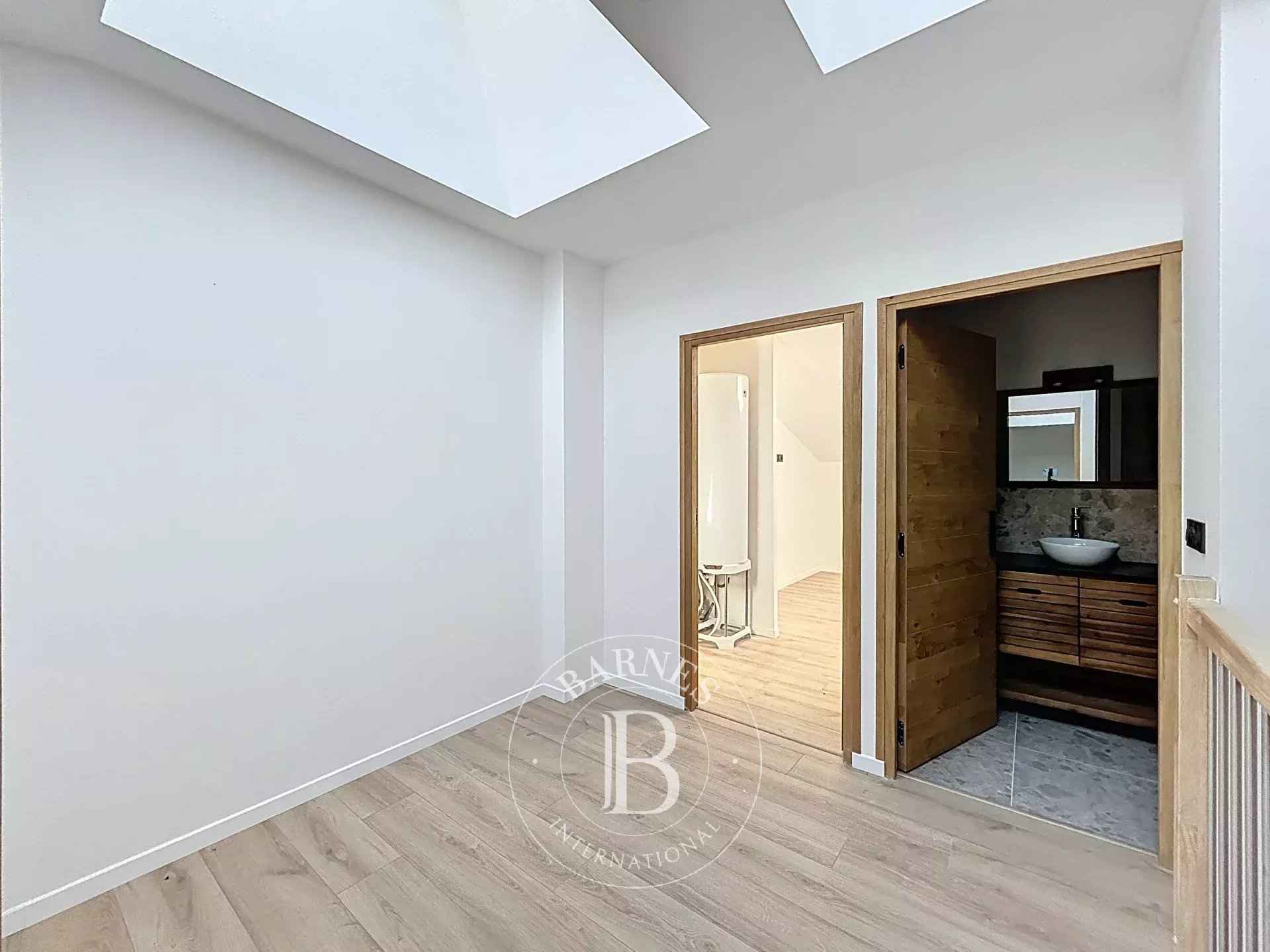 13dabdd34153e1c708562576de5ca809 99da83700c 1920 original - Translation missing: en.helpers.application.image_tag.default_alt