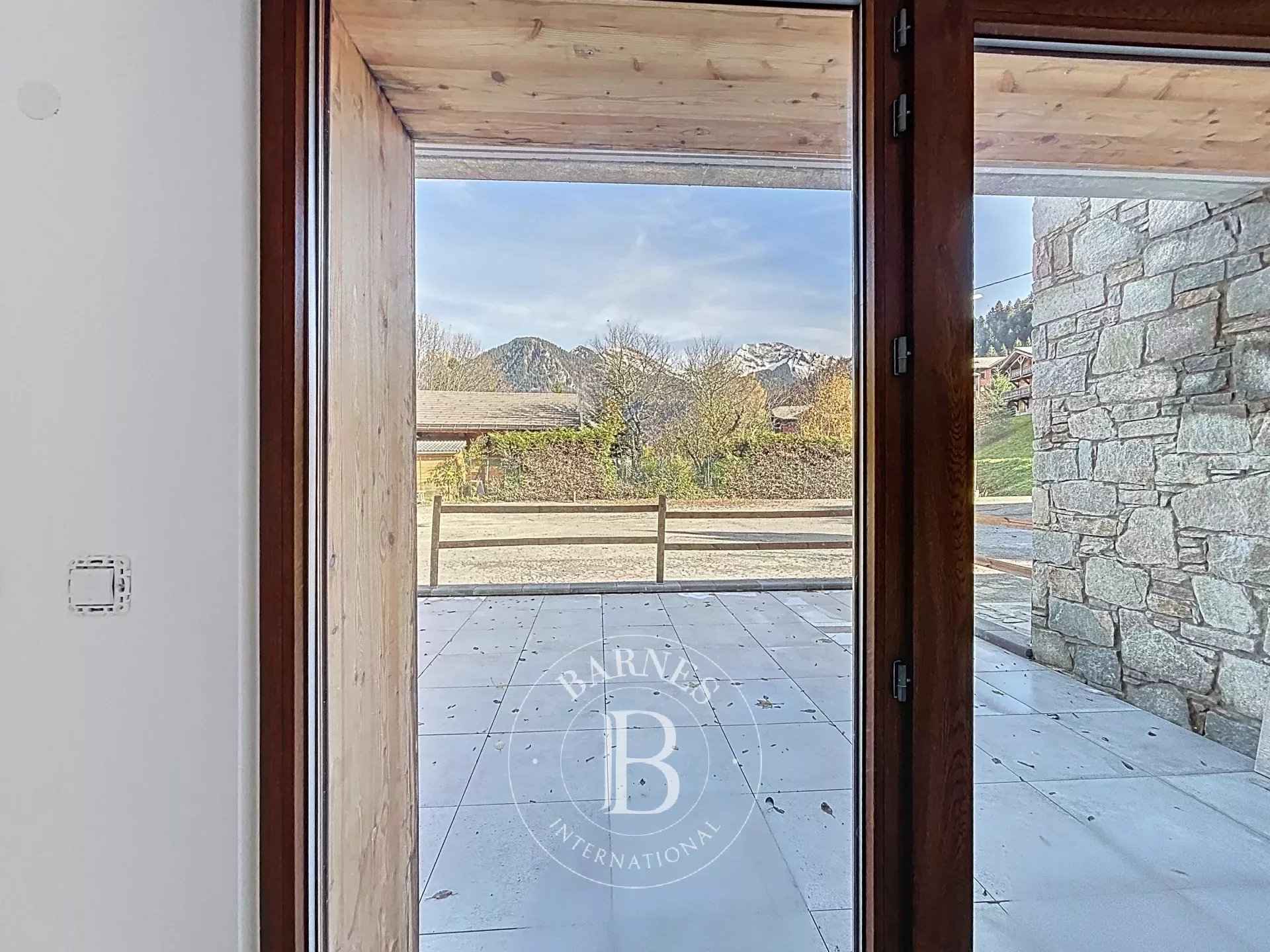 437d7eedcdd4b03aba577ec4983bc147 f086542ca3 1920 original - Translation missing: en.helpers.application.image_tag.default_alt