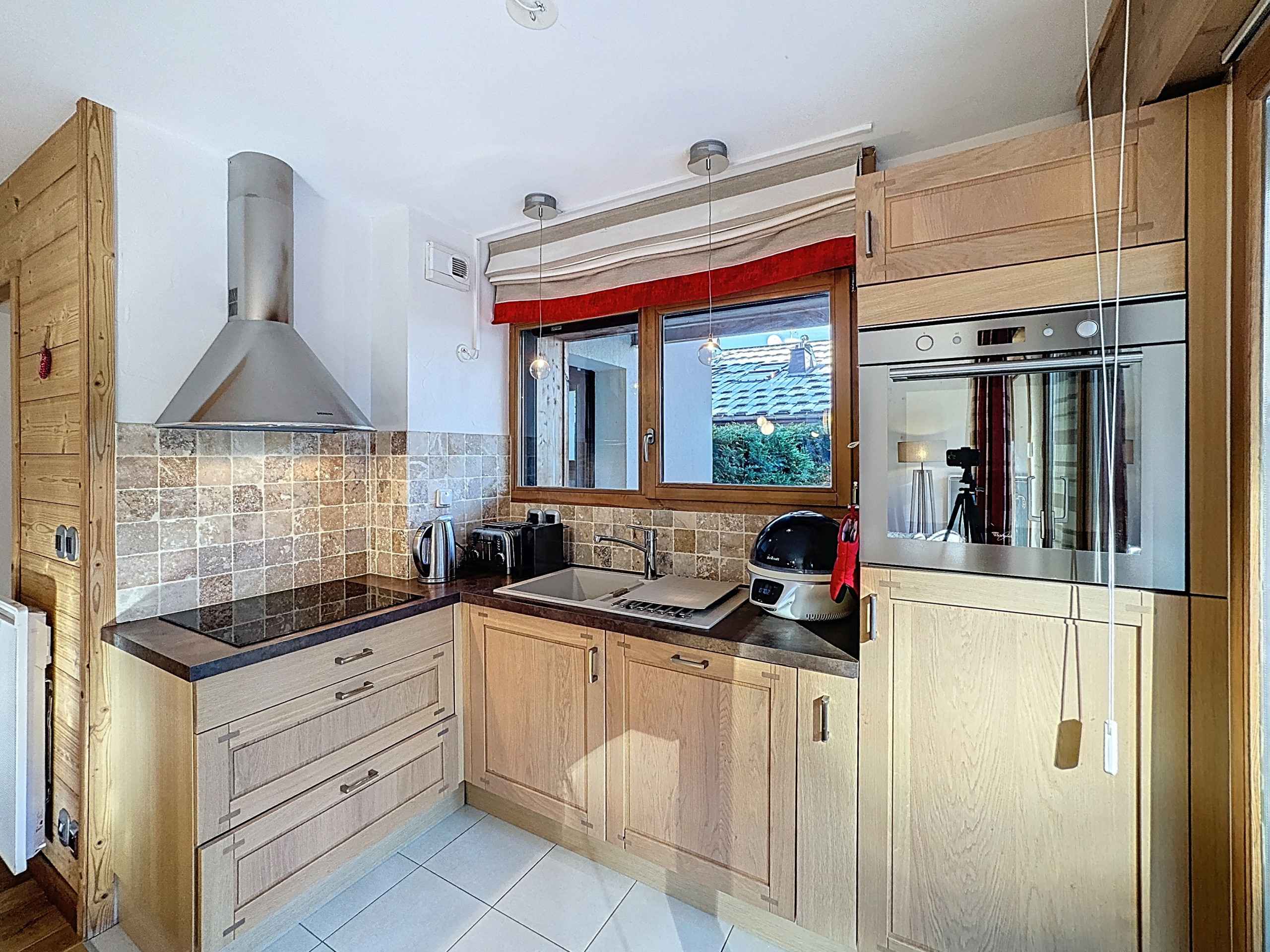 1762277376b8074709b72ae9cc292b930f72933adb - Translation missing: en.helpers.application.image_tag.default_alt