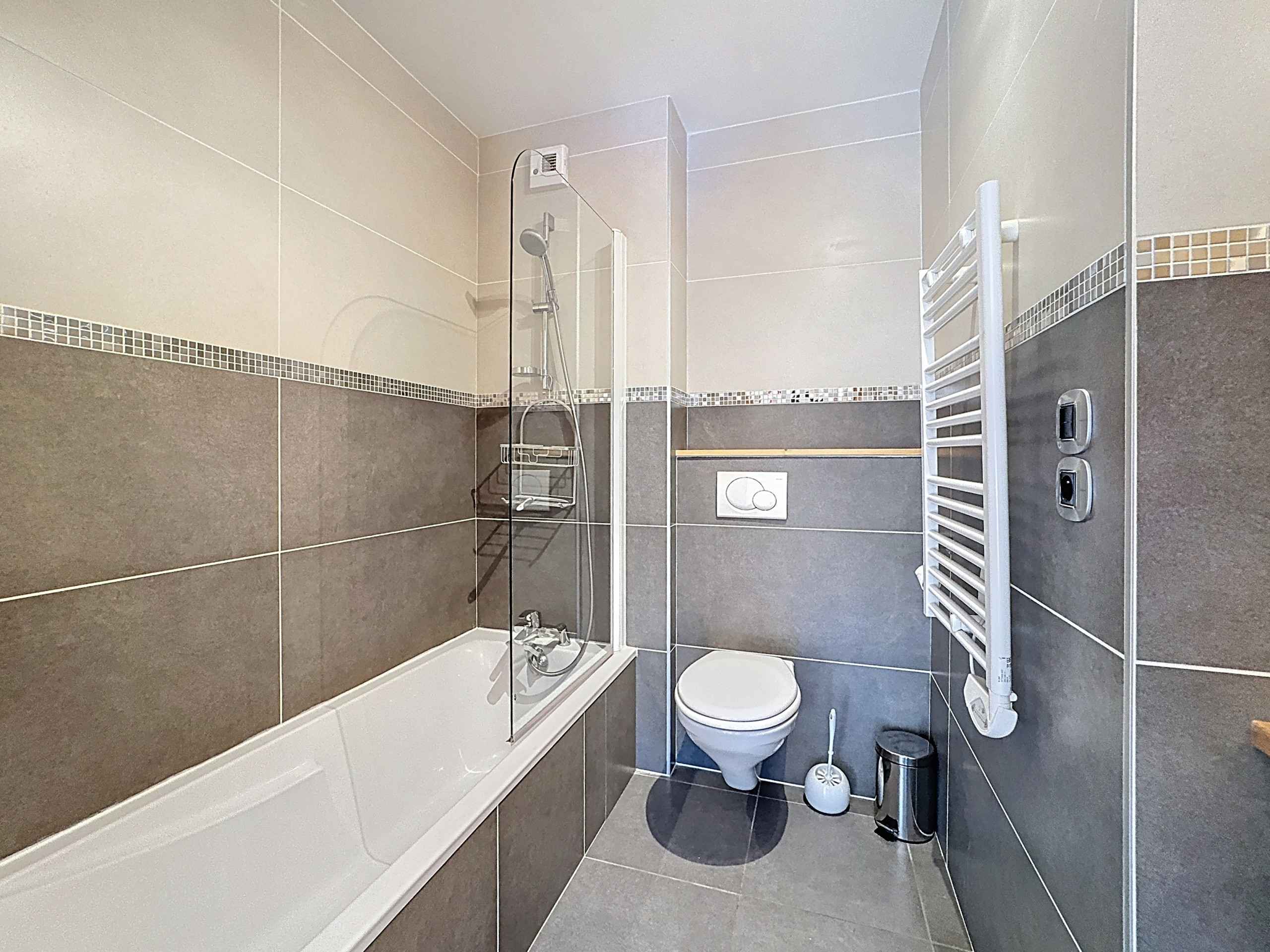 17622773861fd6f24285a9f2bc7f302d7ff88bd9c4 - Translation missing: en.helpers.application.image_tag.default_alt