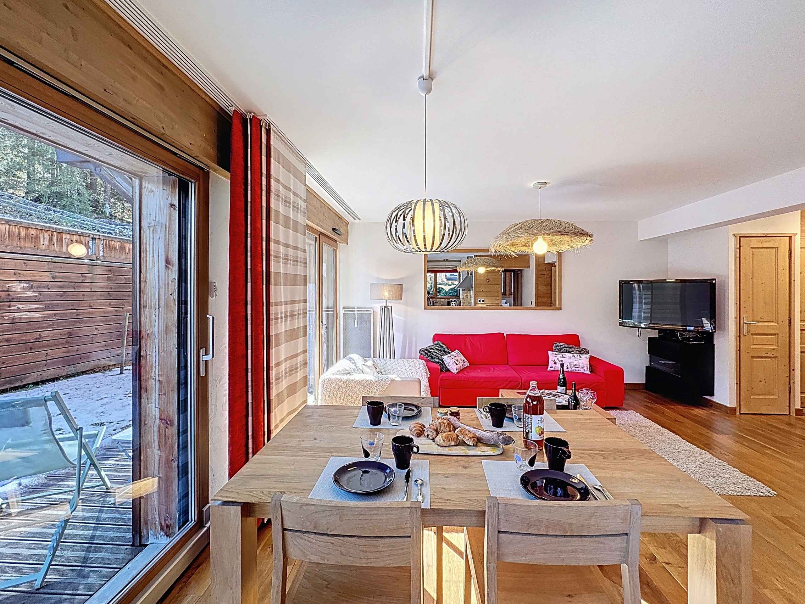 1762277378da383fdd8f3f321111a747b1f9189d21 - Translation missing: en.helpers.application.image_tag.default_alt