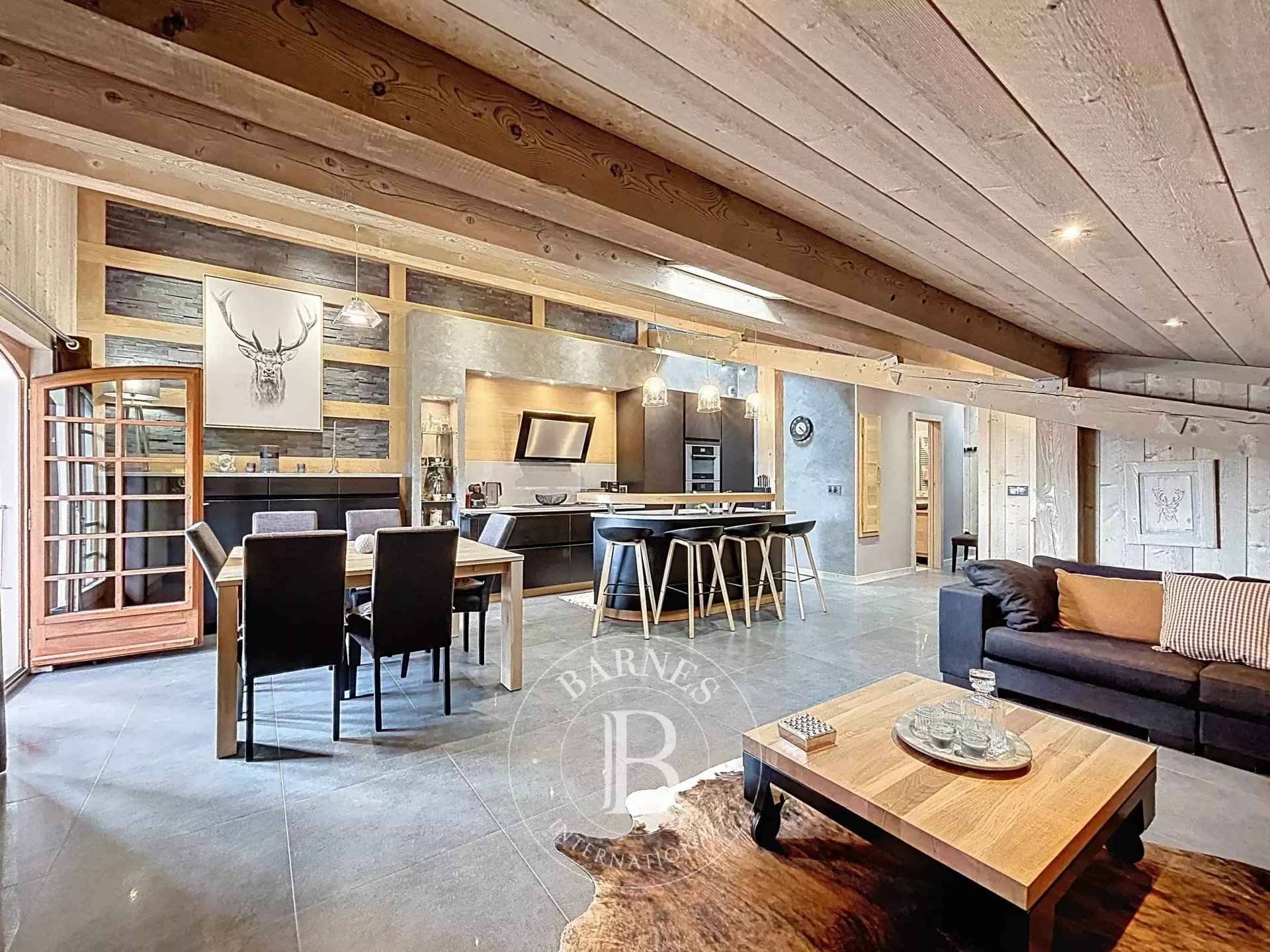 6623ba1ddc74530adb000223bf8c8103 0d65a930bf 1920 original - Attribut alt par défaut.