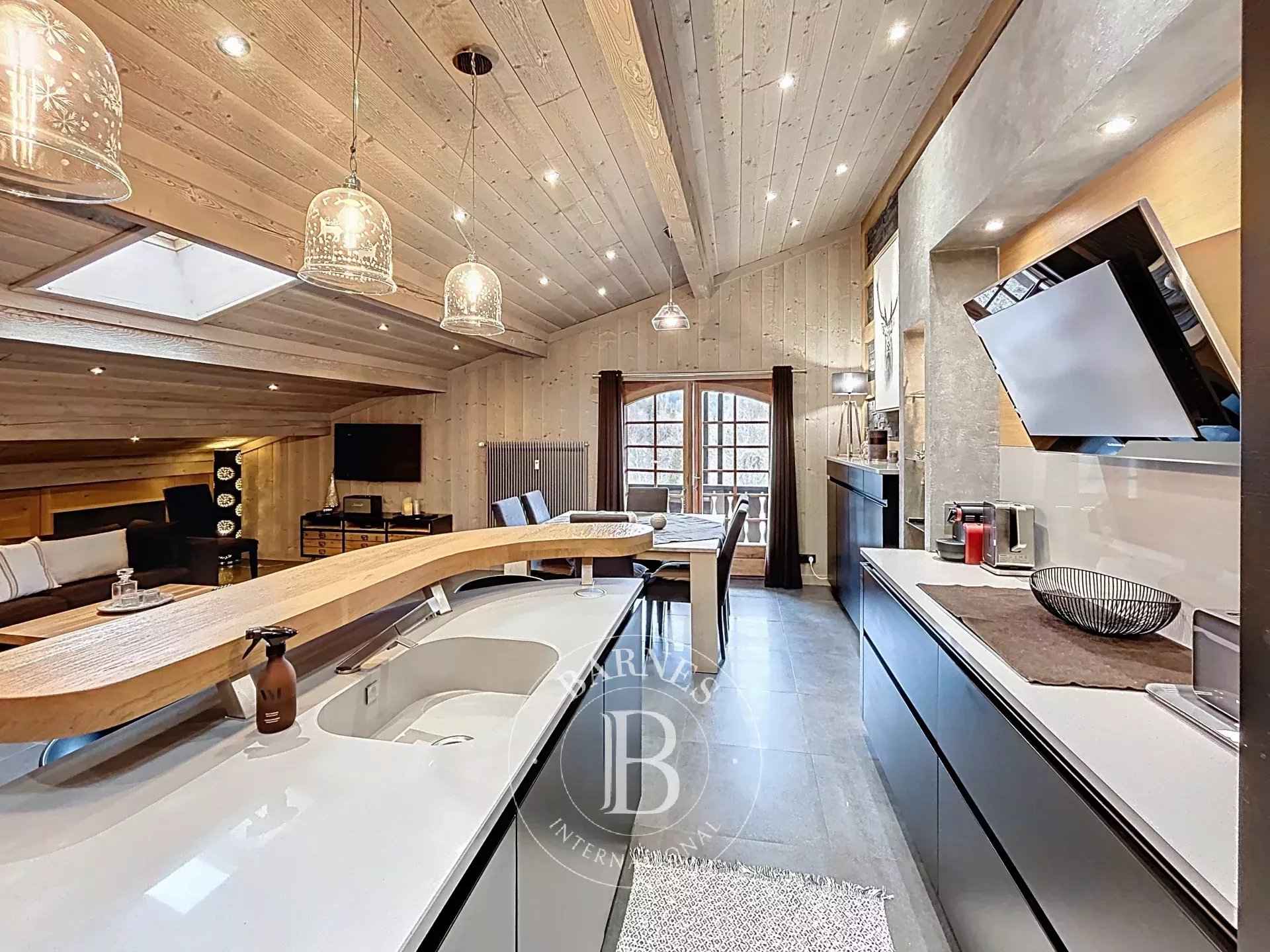 73d0af691f1967509976e4d468ca0cf3 6e60d06503 1920 original - Attribut alt par défaut.