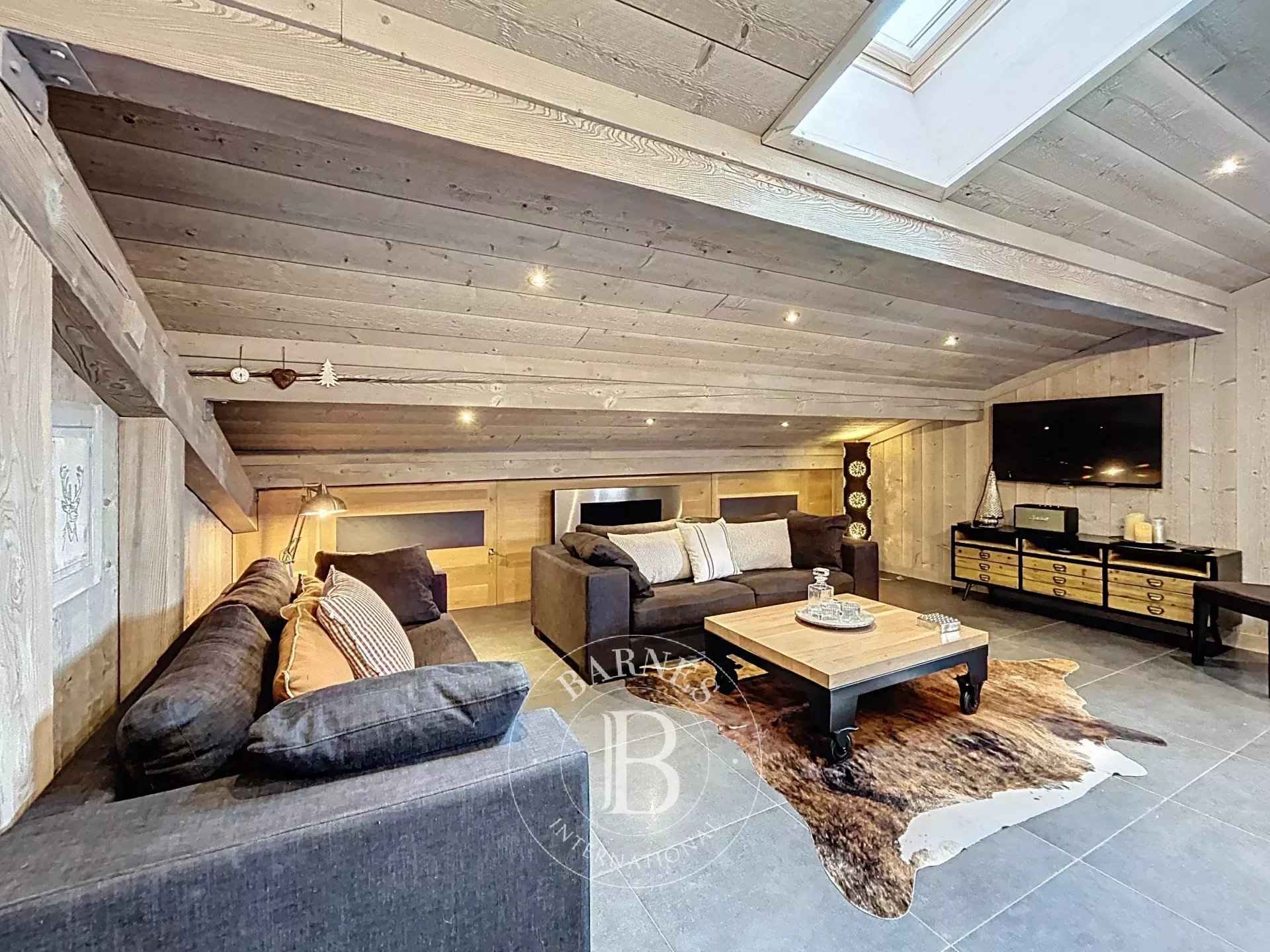 4eaa313b27e612fa166c4ec0213bec23 ba10554206 1920 original - Attribut alt par défaut.