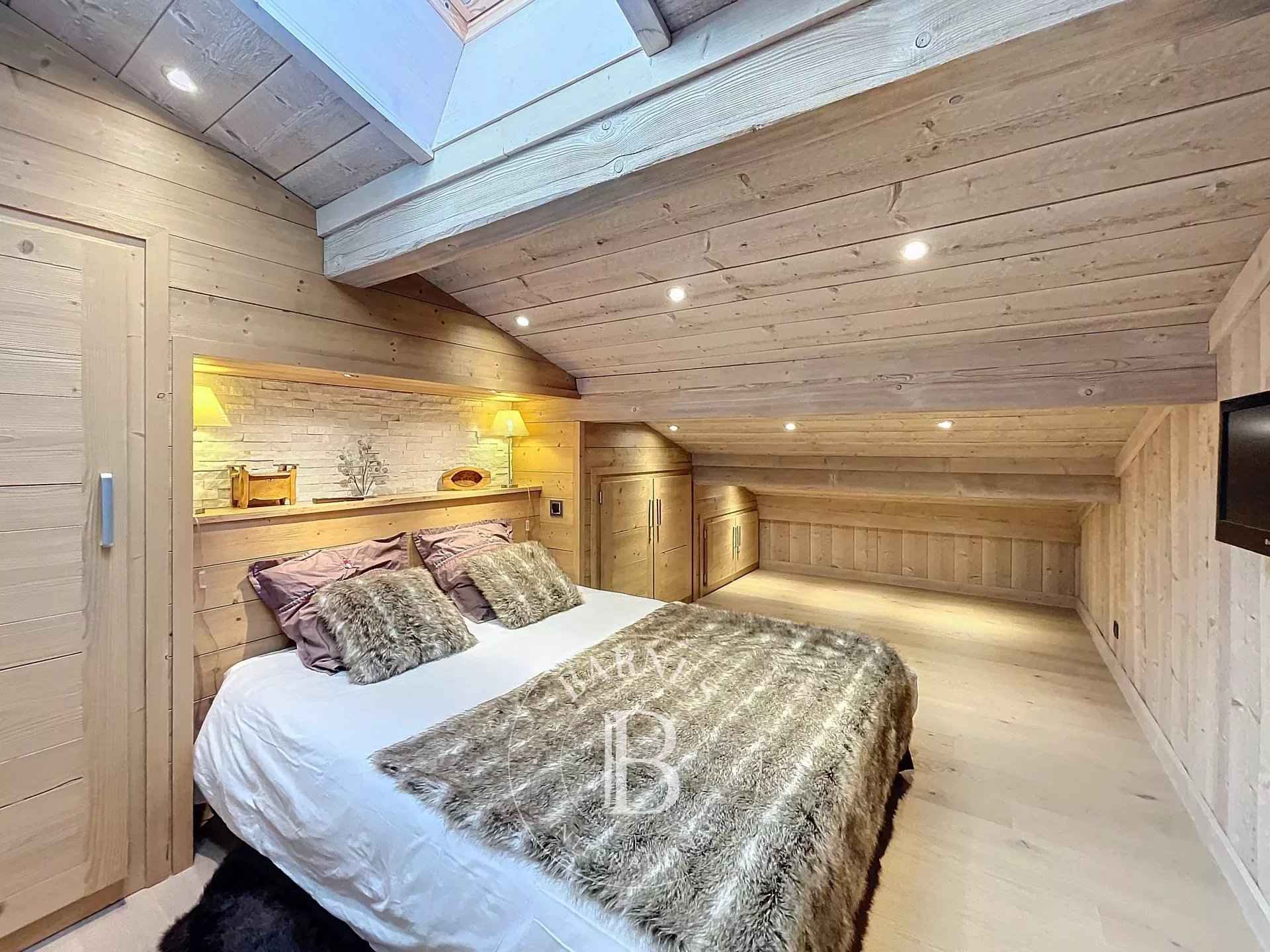 080fc42612bb50e4c342c232393e7e12 ba09bb29ea 1920 original - Attribut alt par défaut.