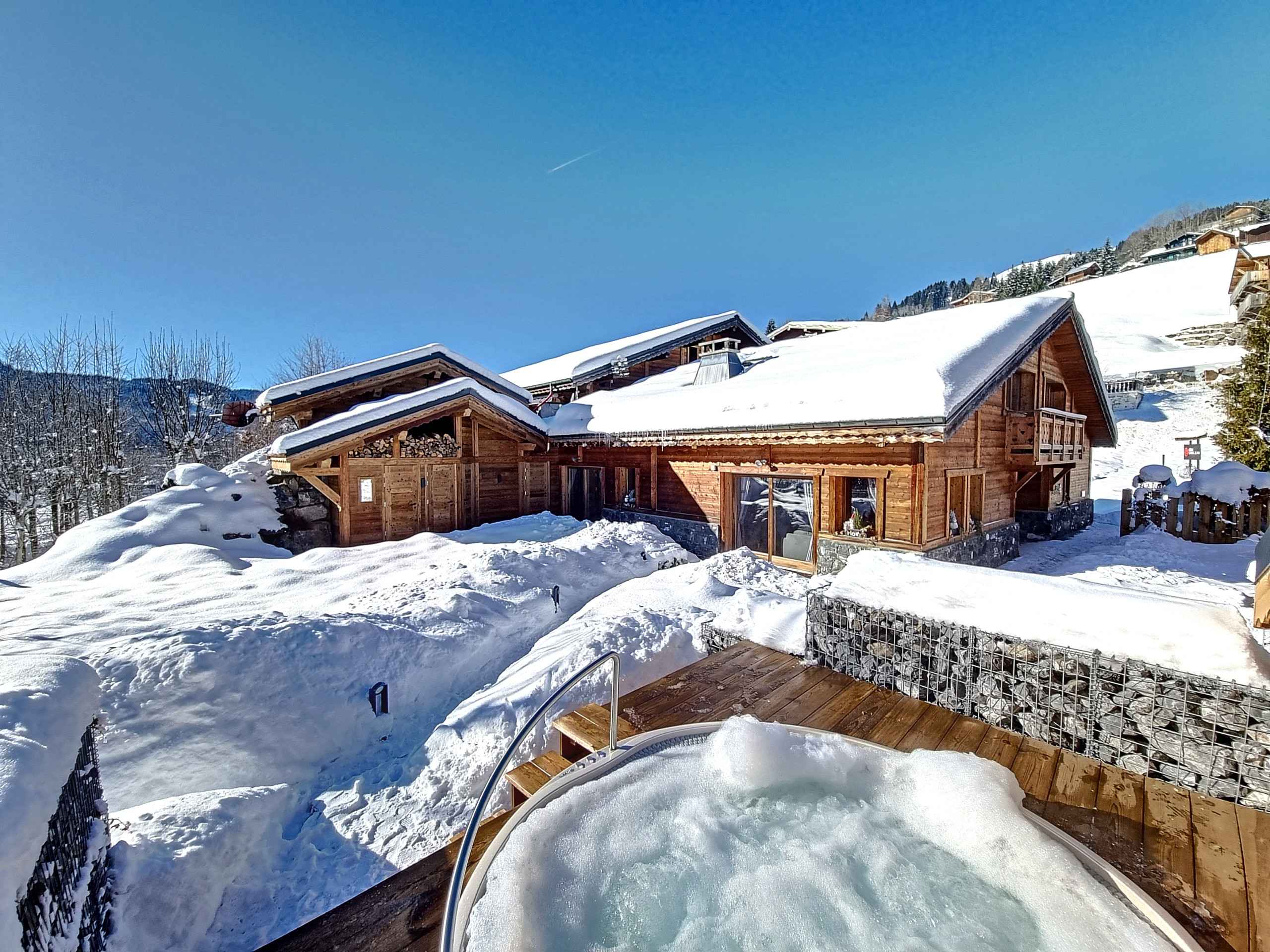 1710780298d63982e0ca37a85bc8f1cffa1b732d39 - Translation missing: en.helpers.application.image_tag.default_alt