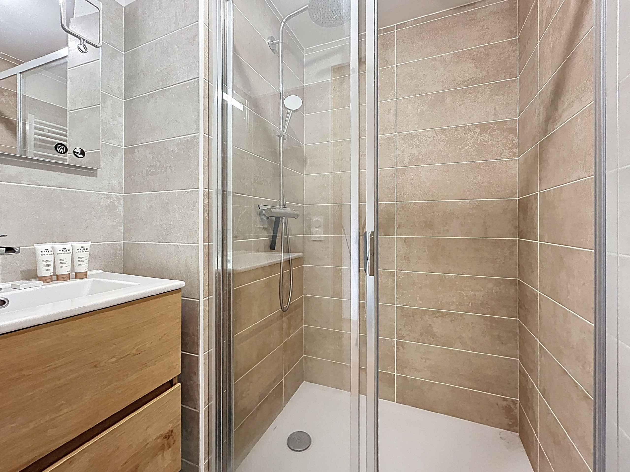 1752931651f77c5e181d19f4268d354fecdf13acf4 - Attribut alt par défaut.