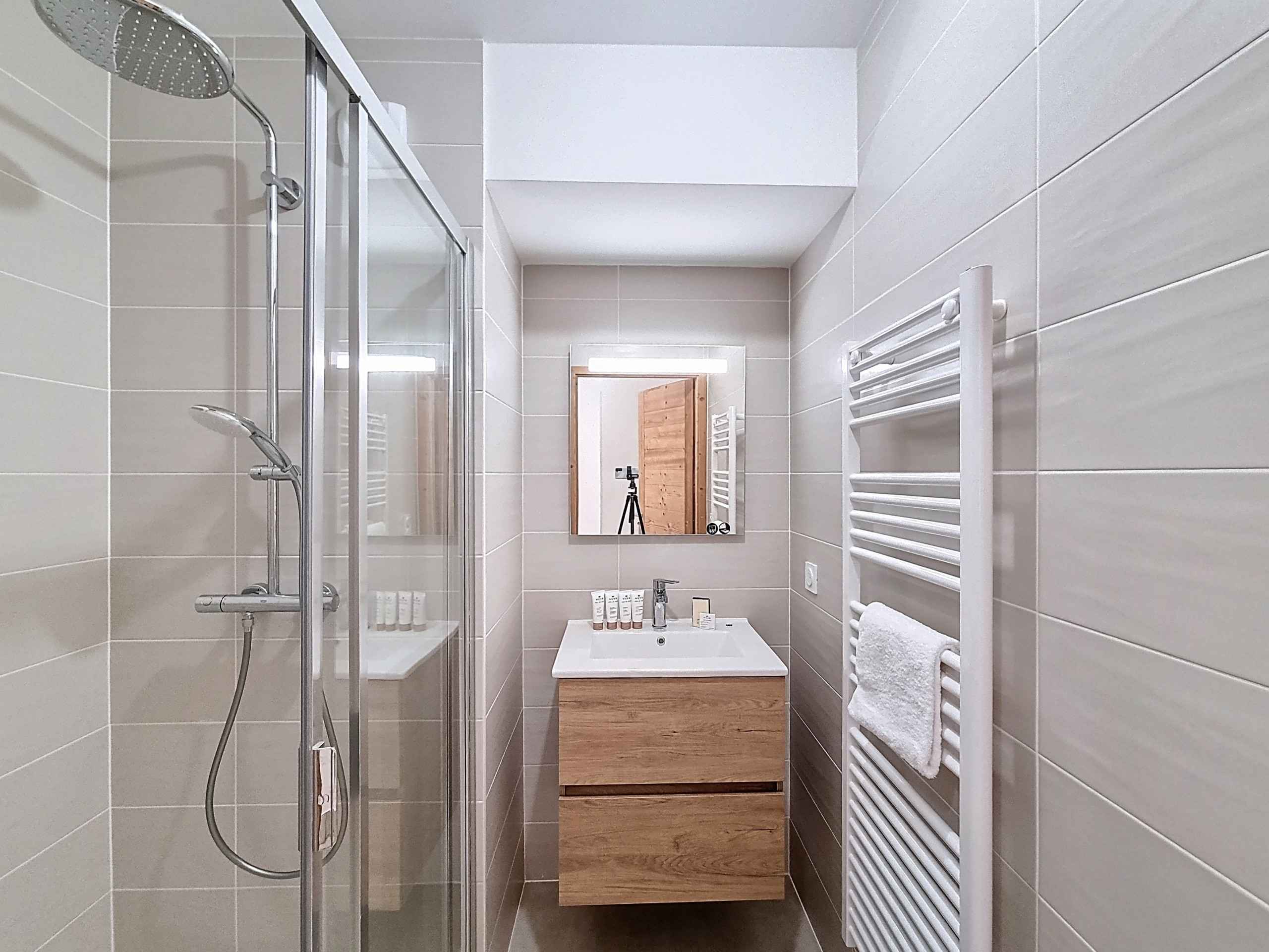 175500065700fa6ea2556520c10710fddfdaceb3c0 - Translation missing: en.helpers.application.image_tag.default_alt