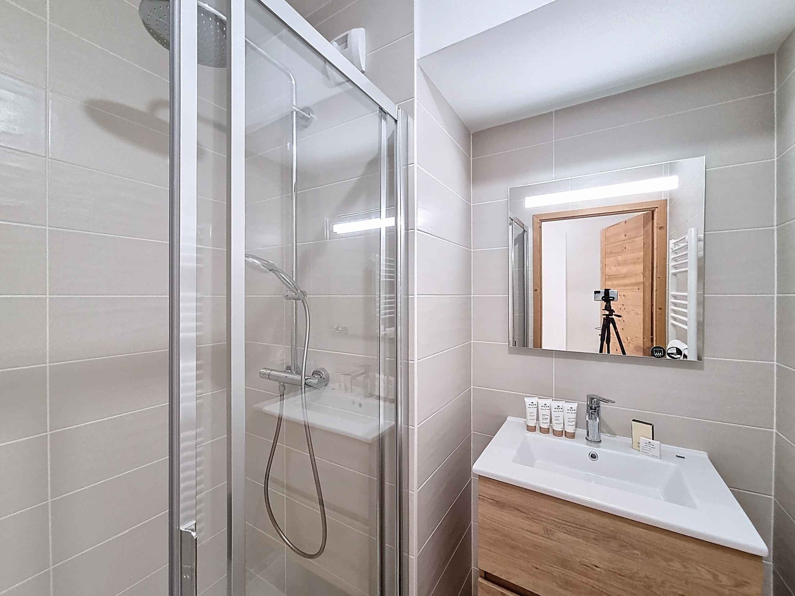 17550006591b9e79e5957a0c055f8be5ceae0351cc - Translation missing: en.helpers.application.image_tag.default_alt