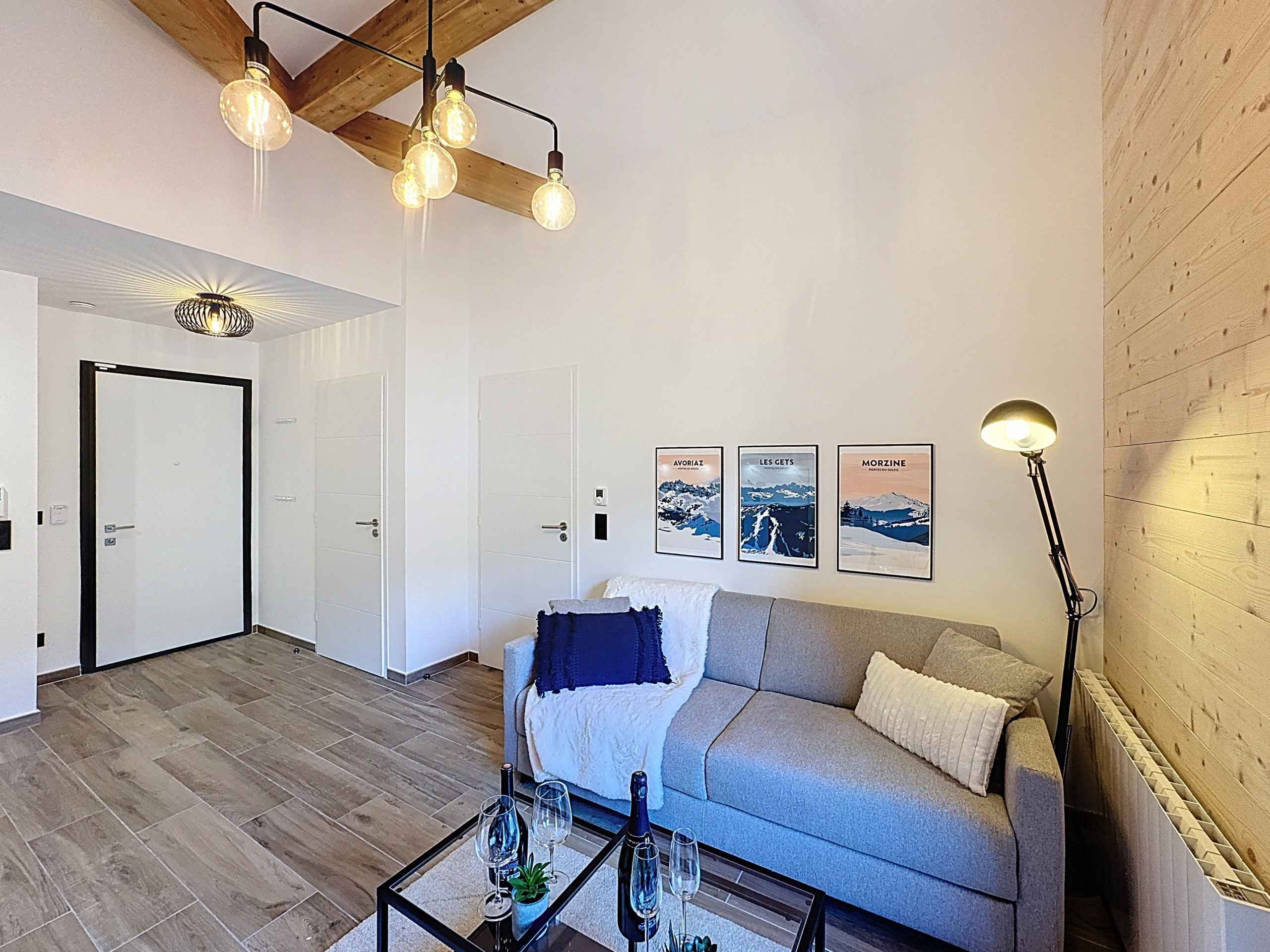 1763396819095369c1bbb02f3f754fb3f24432880a - Translation missing: en.helpers.application.image_tag.default_alt