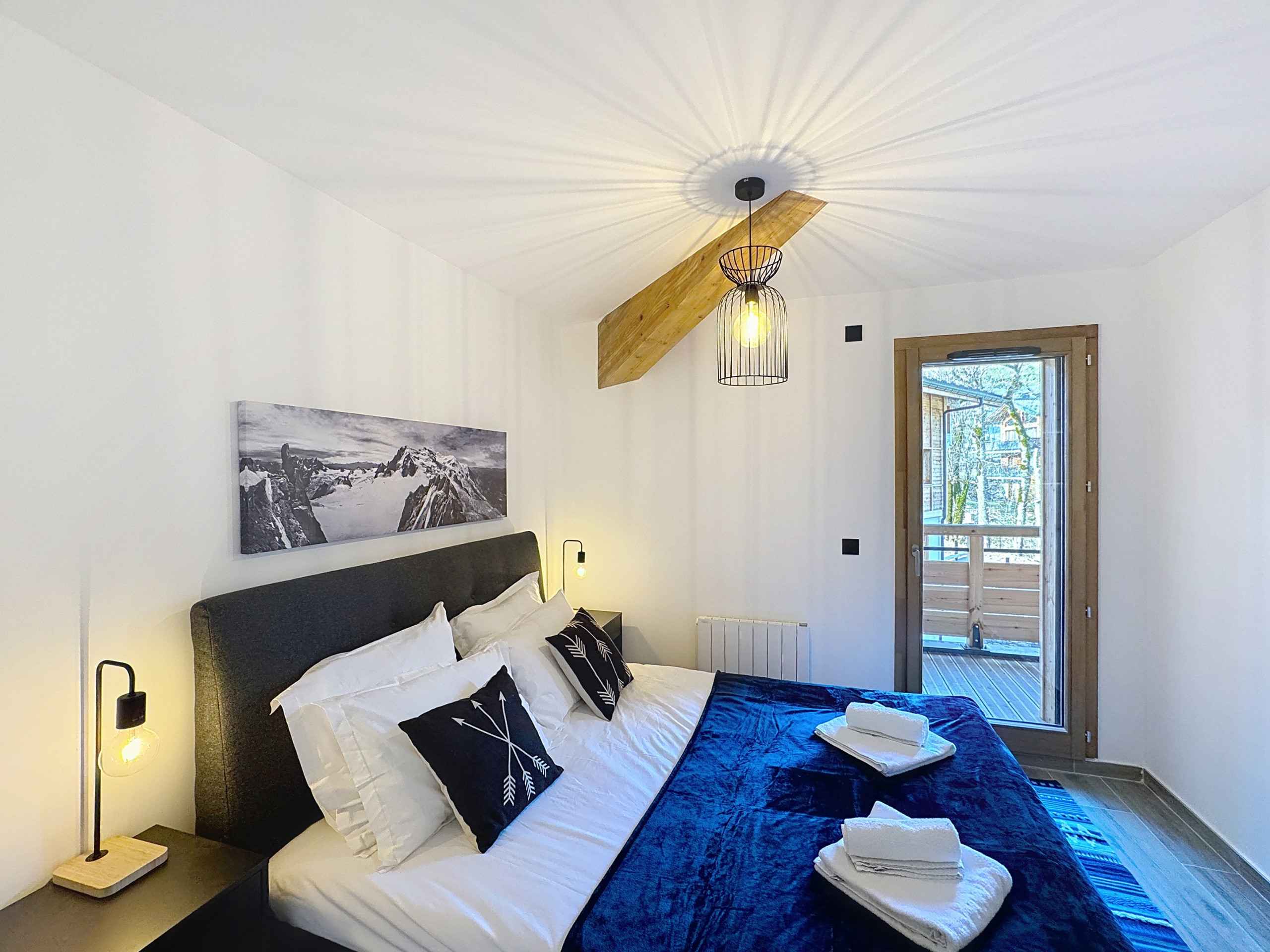 1763396826dc98818d91907b15318229397501bef2 - Translation missing: en.helpers.application.image_tag.default_alt