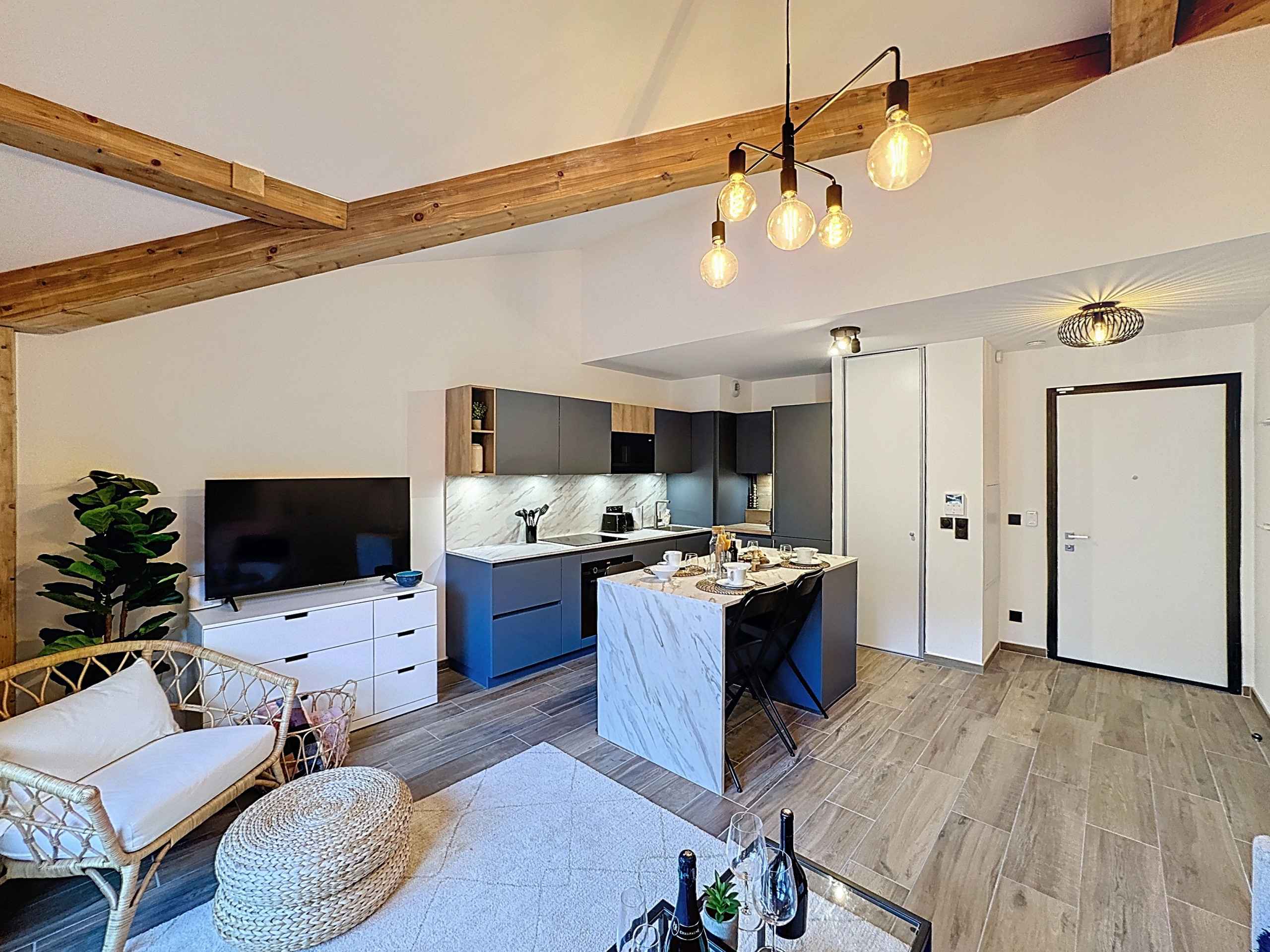 1763396843406fbab0d3d56c31c45590f4a04ac0e6 - Translation missing: en.helpers.application.image_tag.default_alt