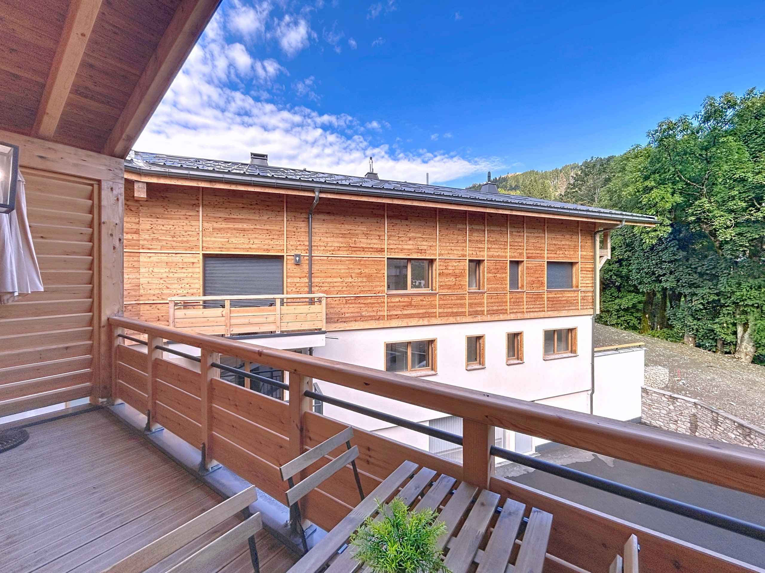 175855223119162f2f83d82e8699504539cd9c23f6 - Translation missing: en.helpers.application.image_tag.default_alt