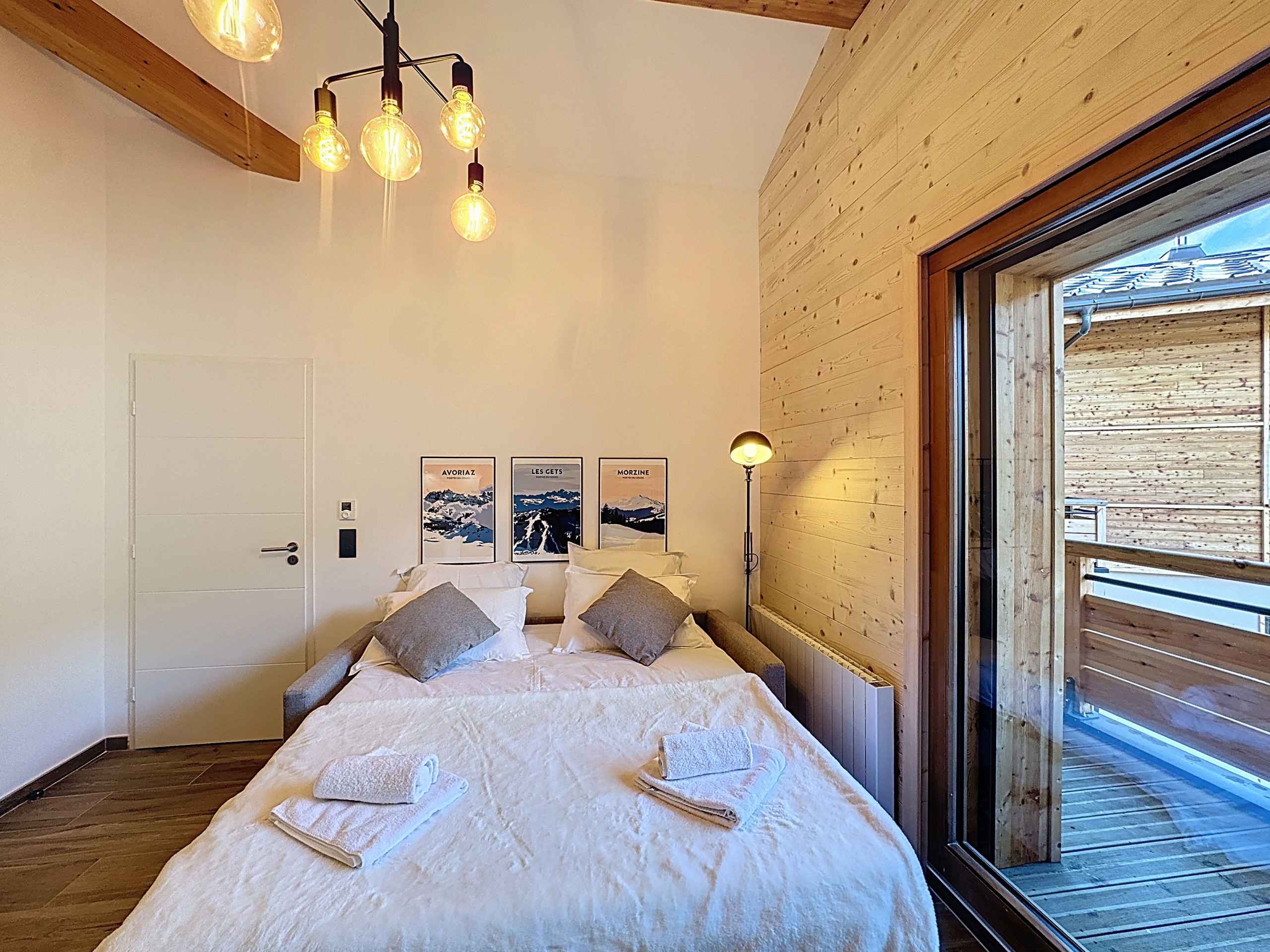 1763396856b1b94cc5c3e3945c6c33d0258cf10053 - Translation missing: en.helpers.application.image_tag.default_alt