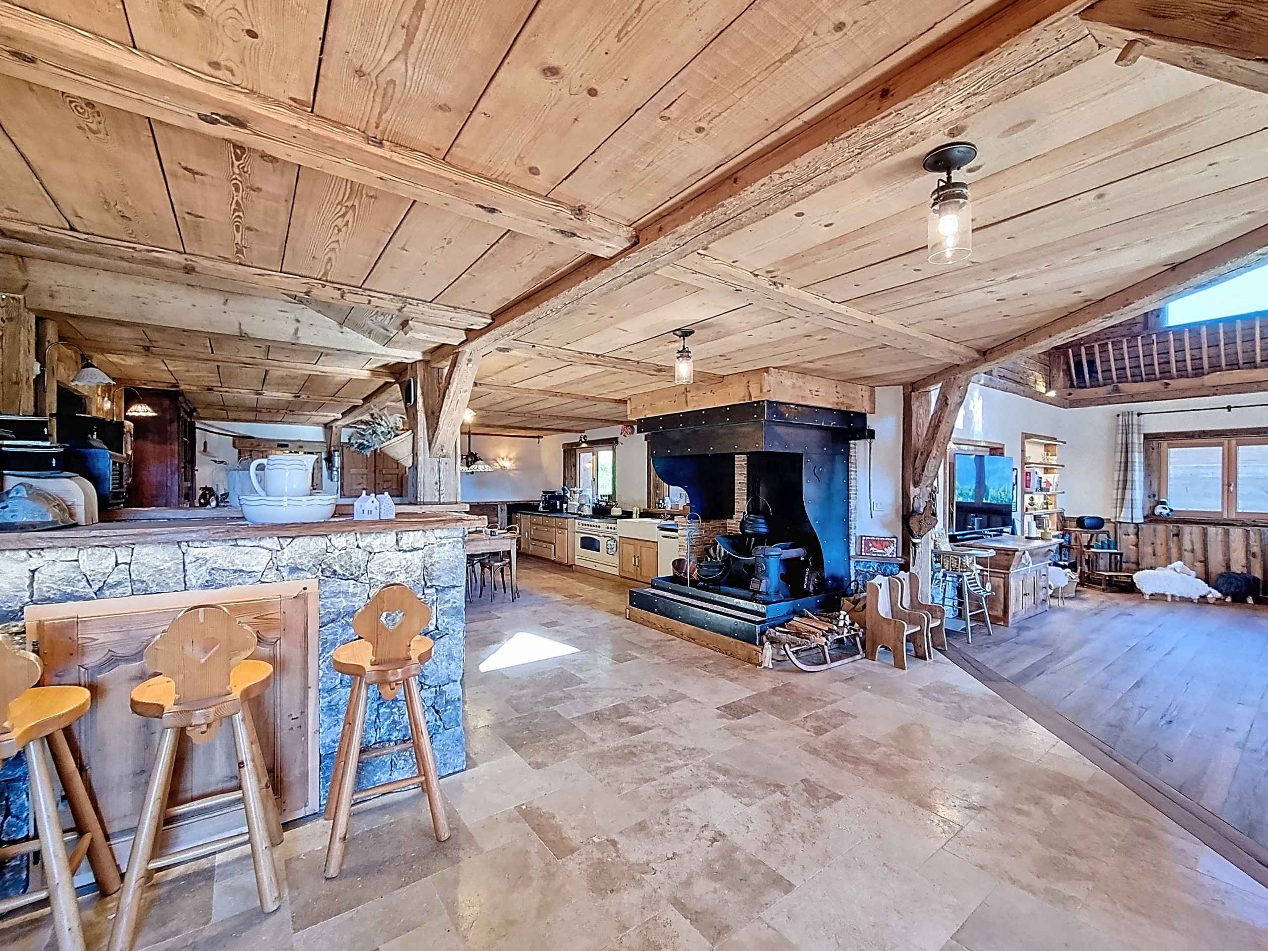 1762360448d694734c52329cc5243825e2416431a8 - Translation missing: en.helpers.application.image_tag.default_alt