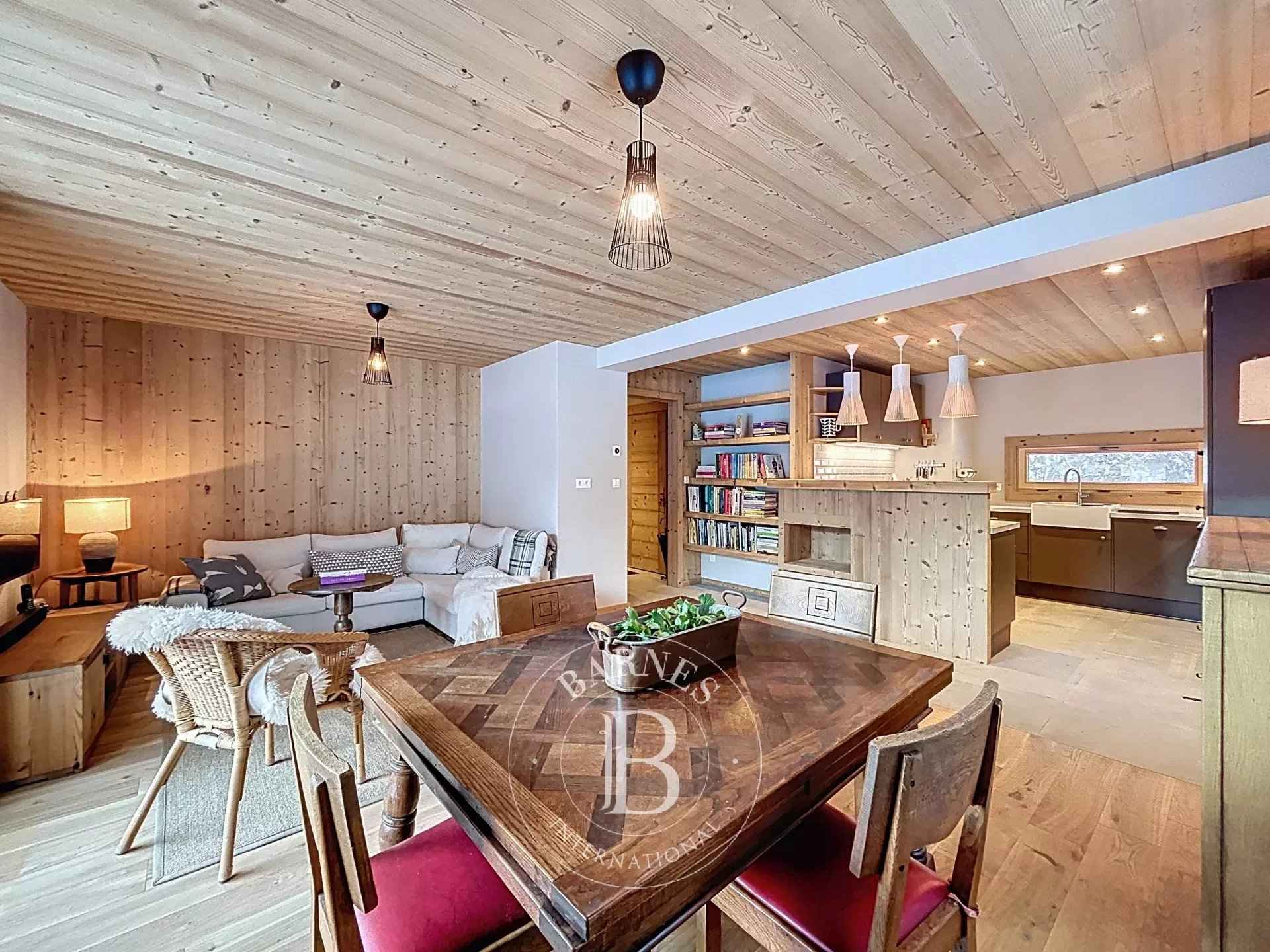 F3570439694a2a4206937c96defc8ec6 a5b0f2876f 1920 original - Translation missing: en.helpers.application.image_tag.default_alt