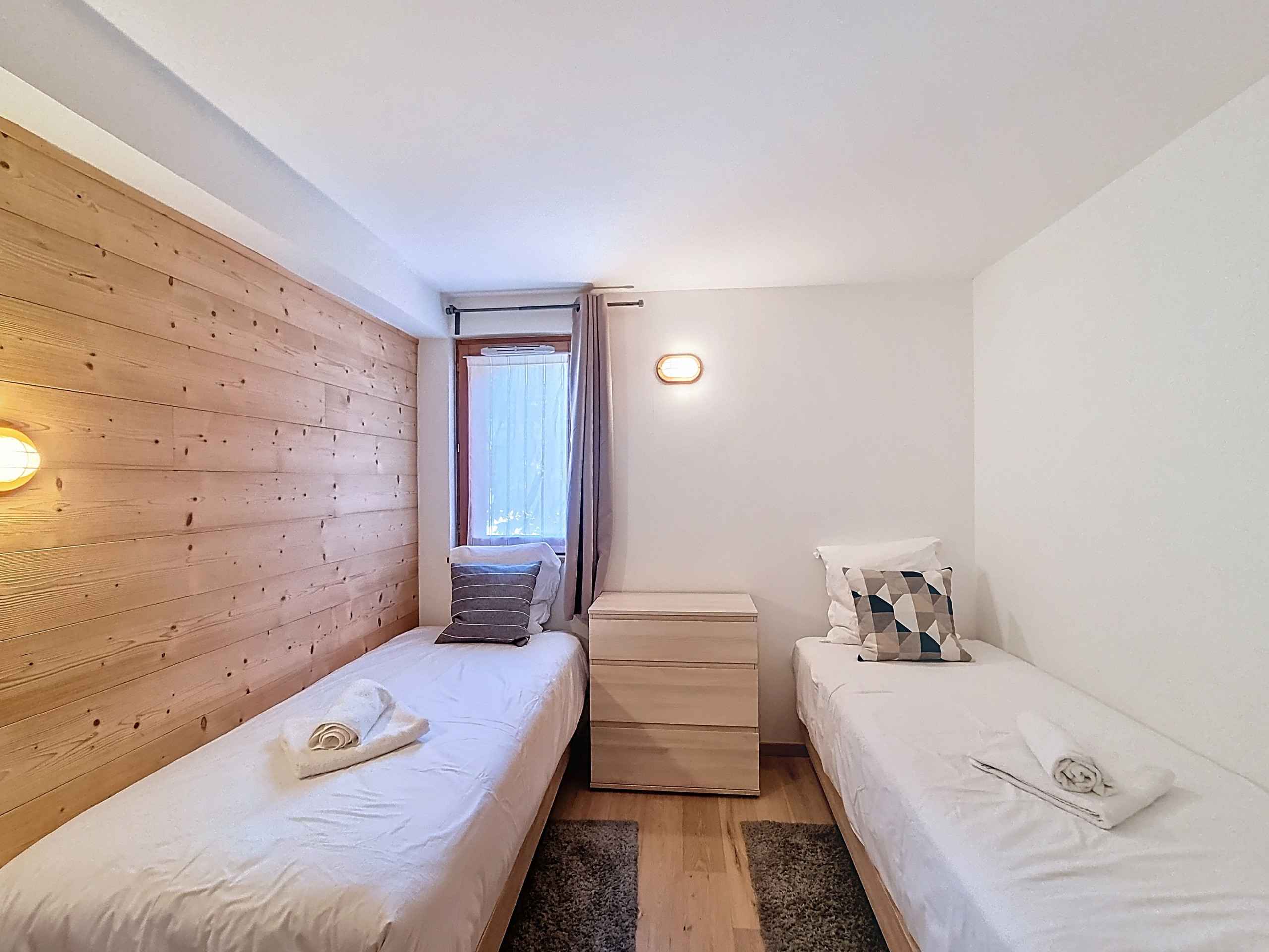 17569054825866e801b07f3367d7233ffa34138152 - Translation missing: en.helpers.application.image_tag.default_alt