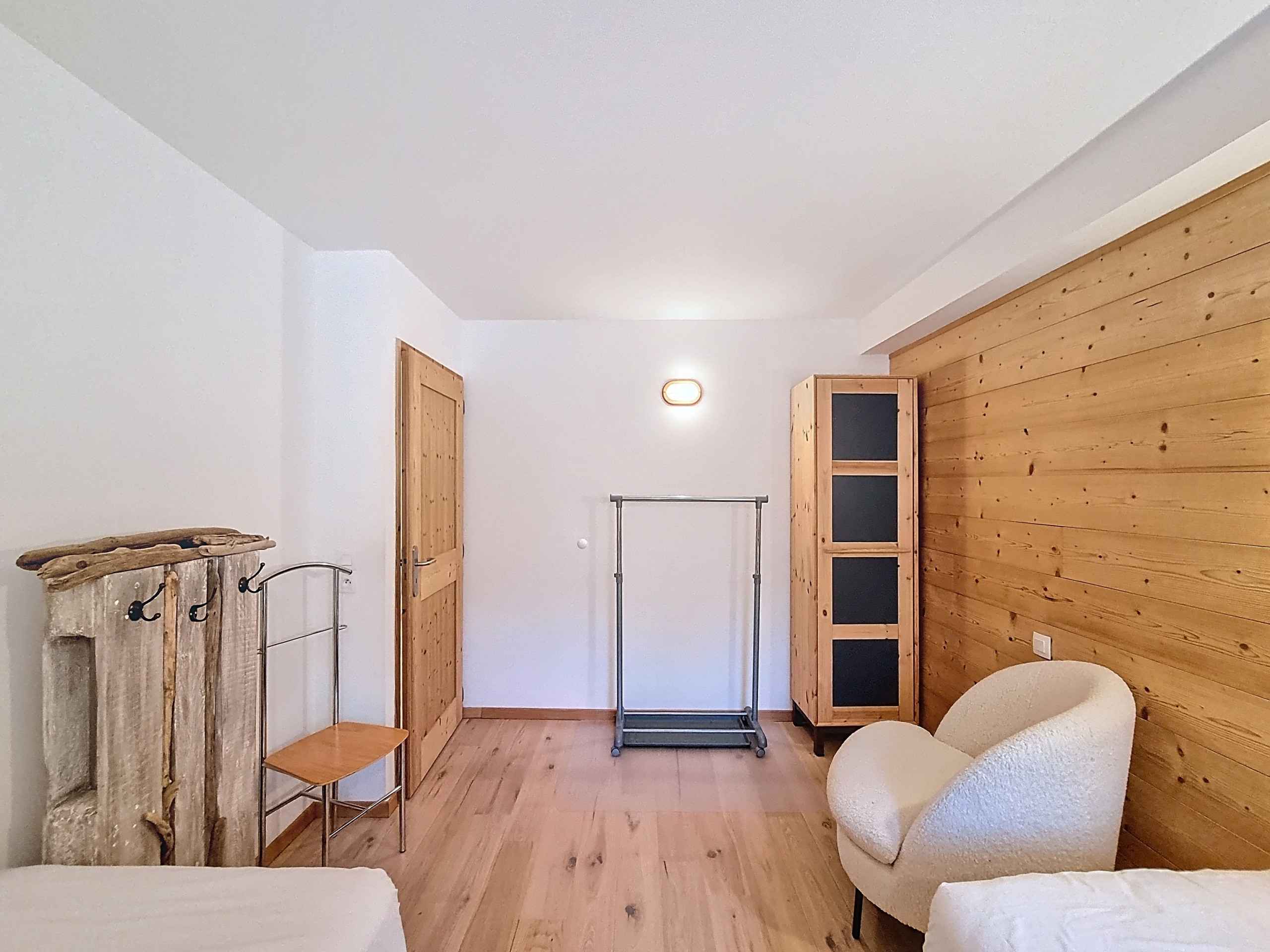 1756905519c4f4118b3cba5dce8a93e2d541ab7379 - Translation missing: en.helpers.application.image_tag.default_alt