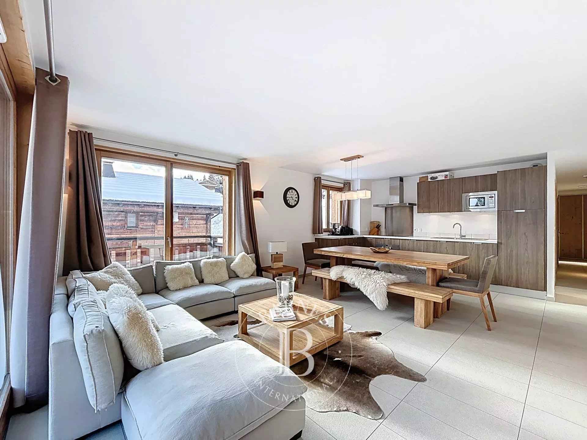 4f4df36ffafb9d68bfe1d3b506c6704e f076b41abd 1920 original - Attribut alt par défaut.