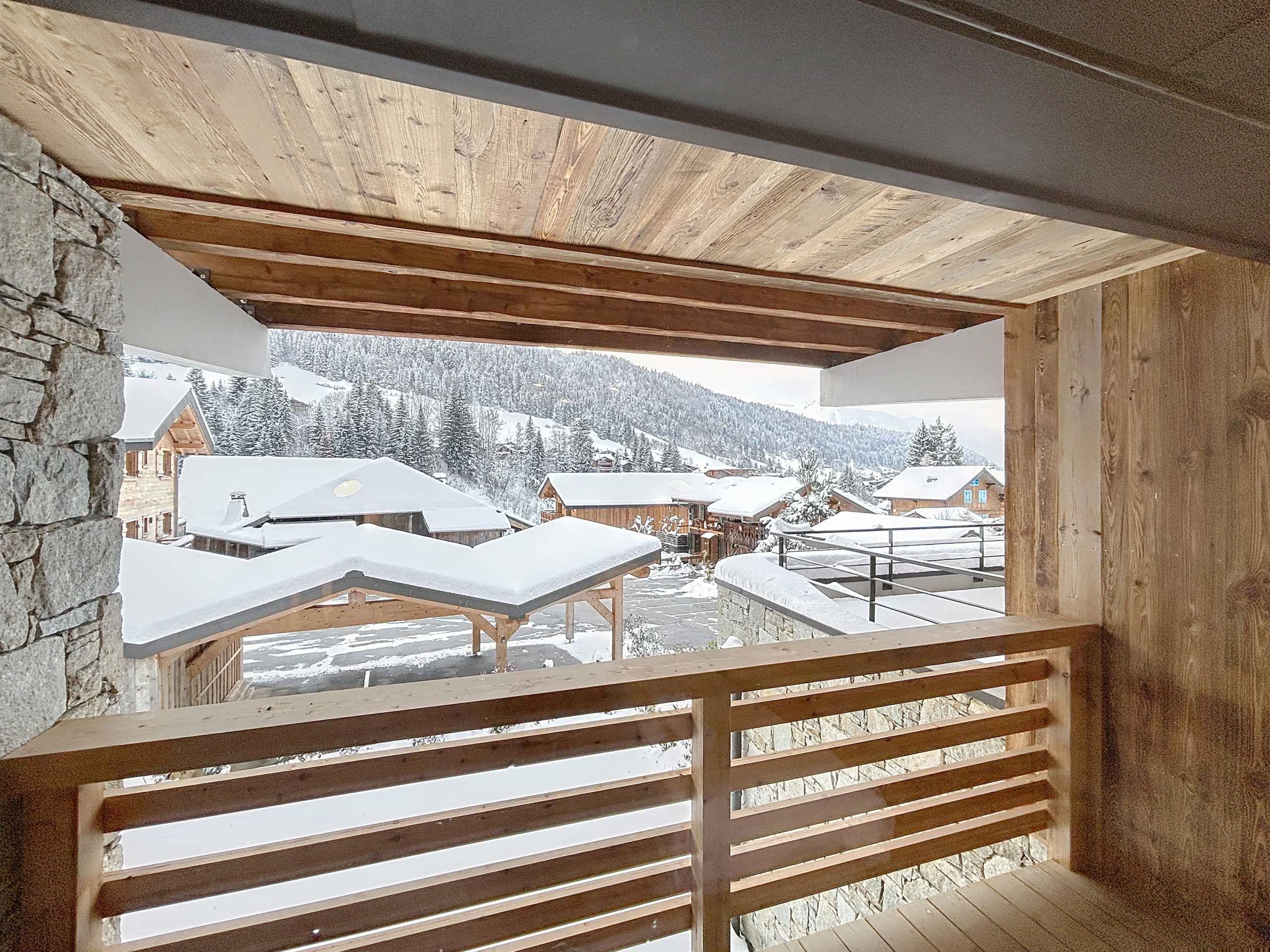 1764606994c32acf19b6b1b433bb63cddc86977adb - Attribut alt par défaut.