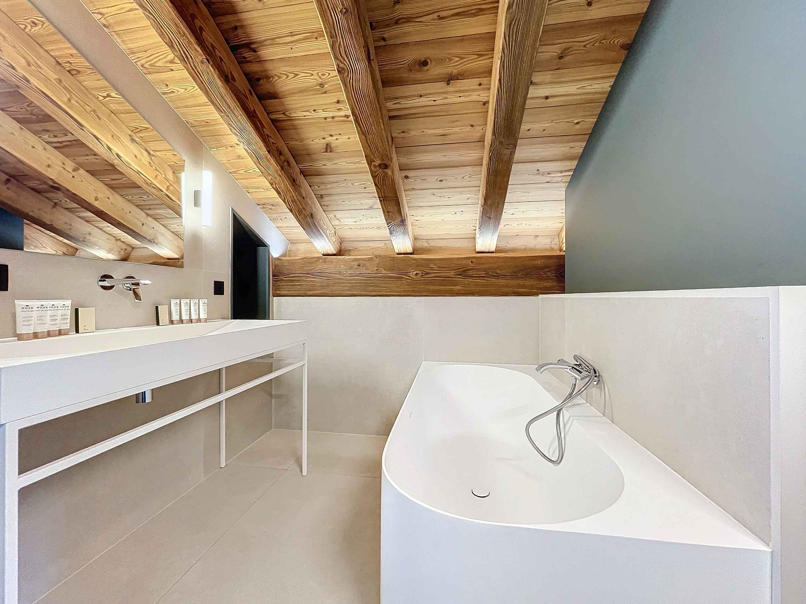 1730796978024c7b8a20cbf0f4f855e8394d0f83ce - Attribut alt par défaut.