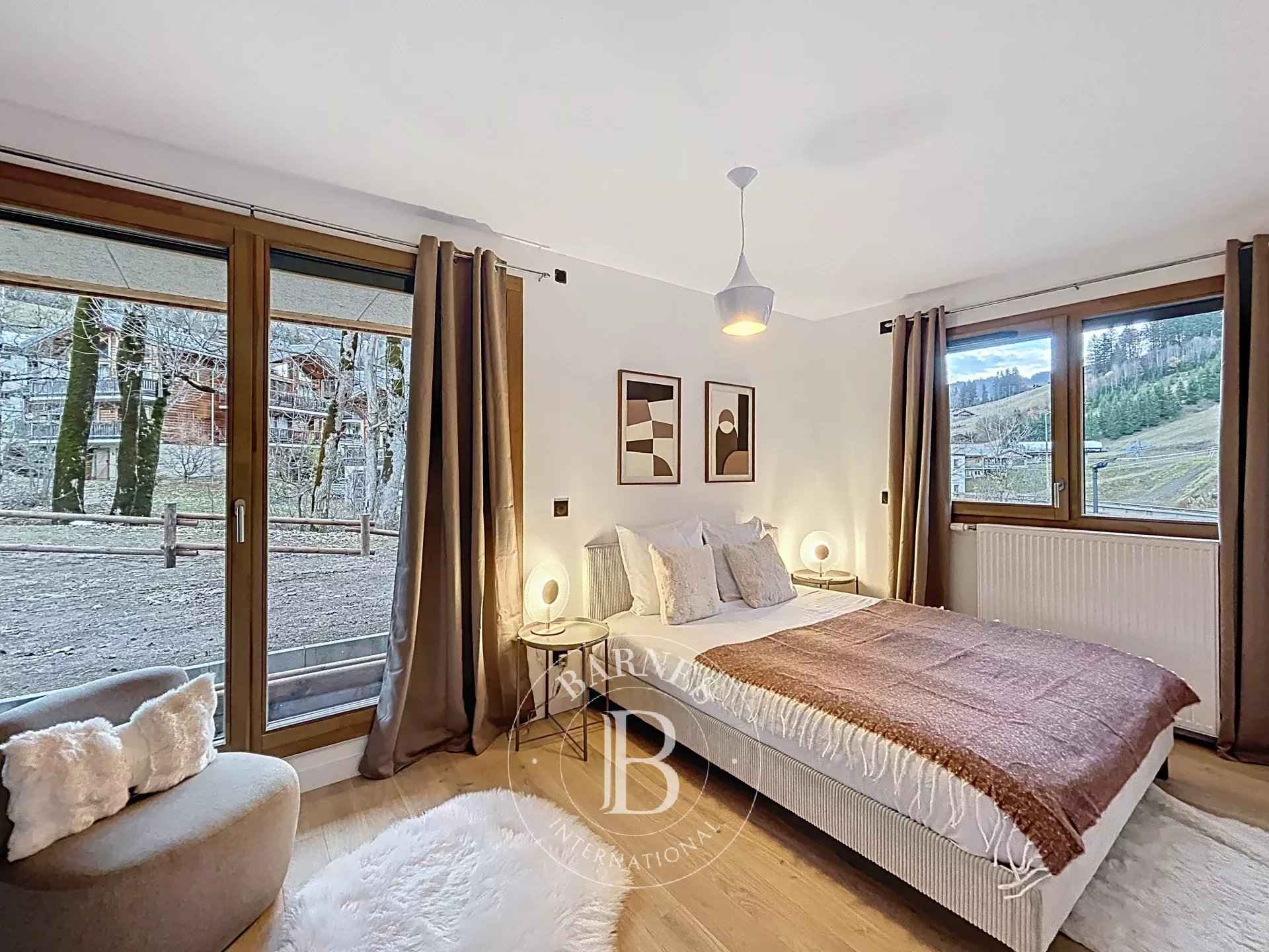 5003dc7737af2064d99f770e8d48915c a8fc845c65 1920 original - Attribut alt par défaut.