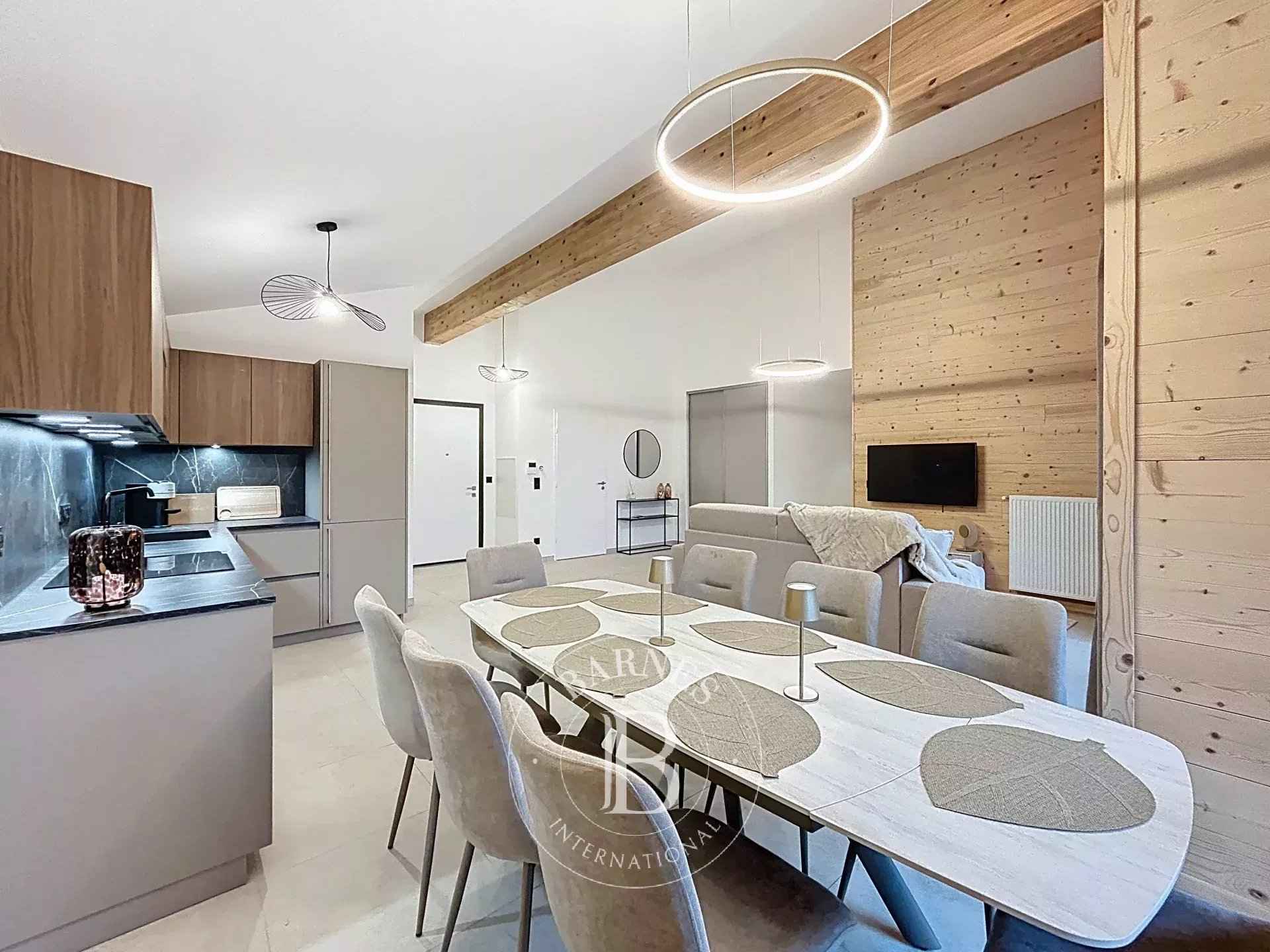 106204db16bc055b27b6acf458bc4f8d 98a60b8592 1920 original - Attribut alt par défaut.