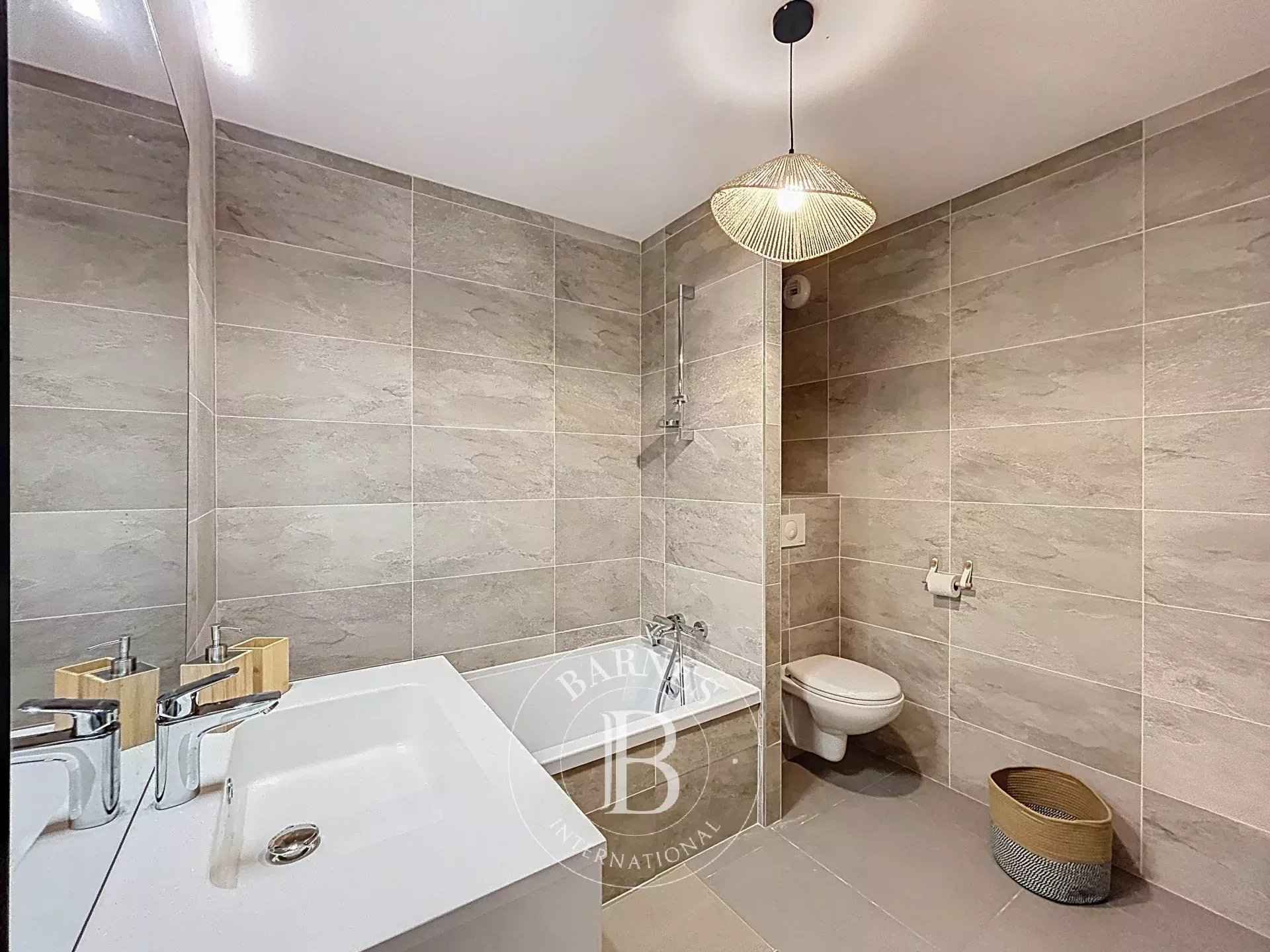 4cf7ec6f3ae2990bb32e73923f29384f 3f6937d57f 1920 original - Attribut alt par défaut.